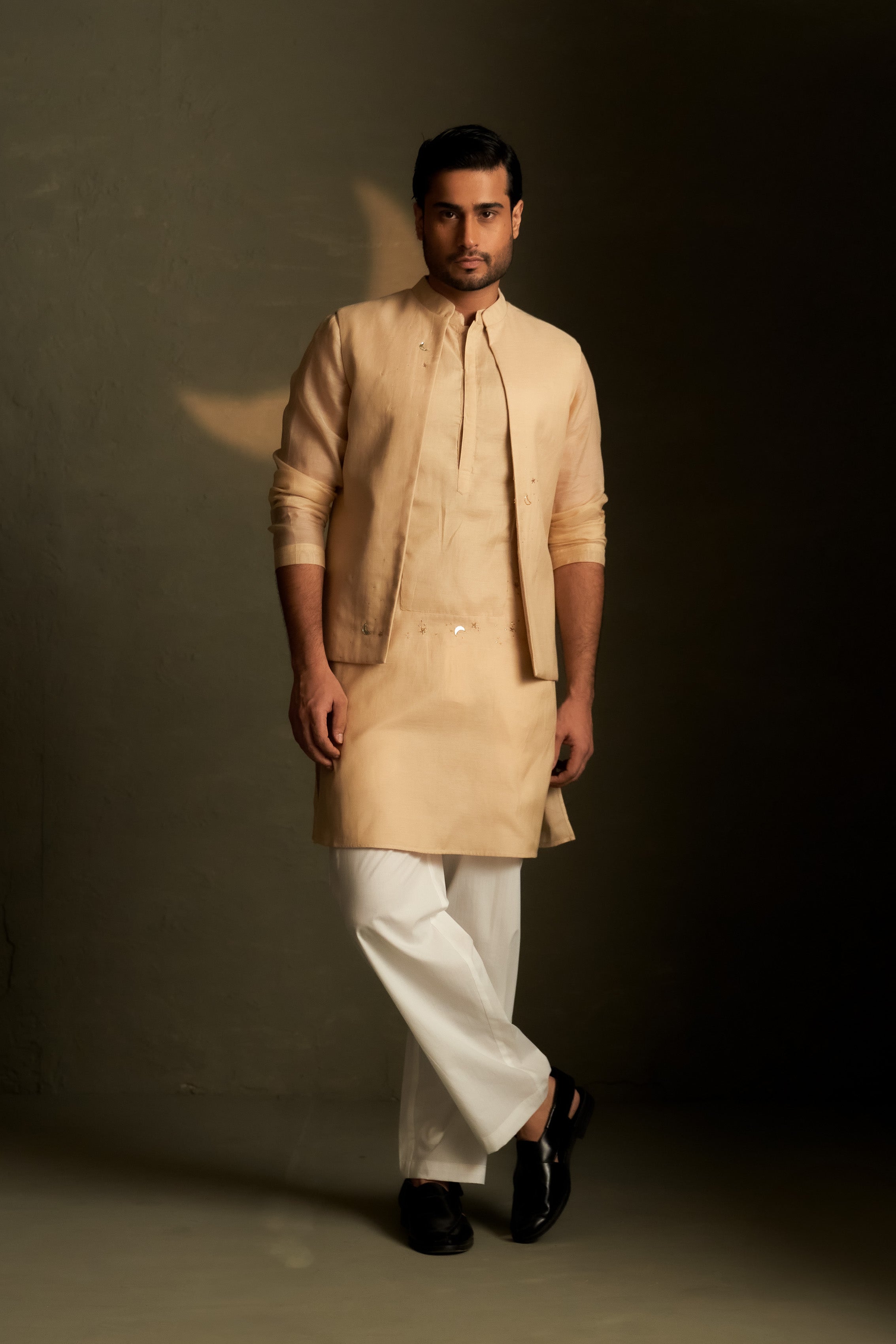 GOLDEN BEIGE LONG KURTA SET WITH SHORT JACKET