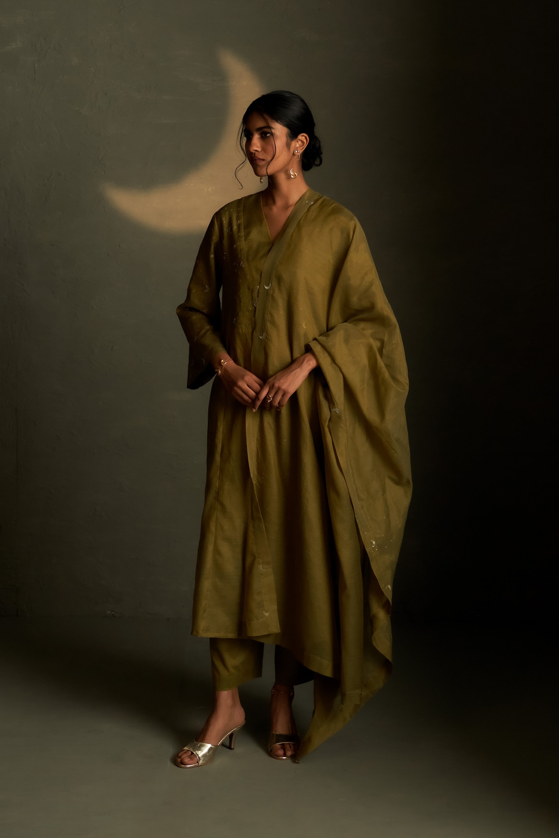 OLIVE DUSK DOUBLE YOKE KURTA SET