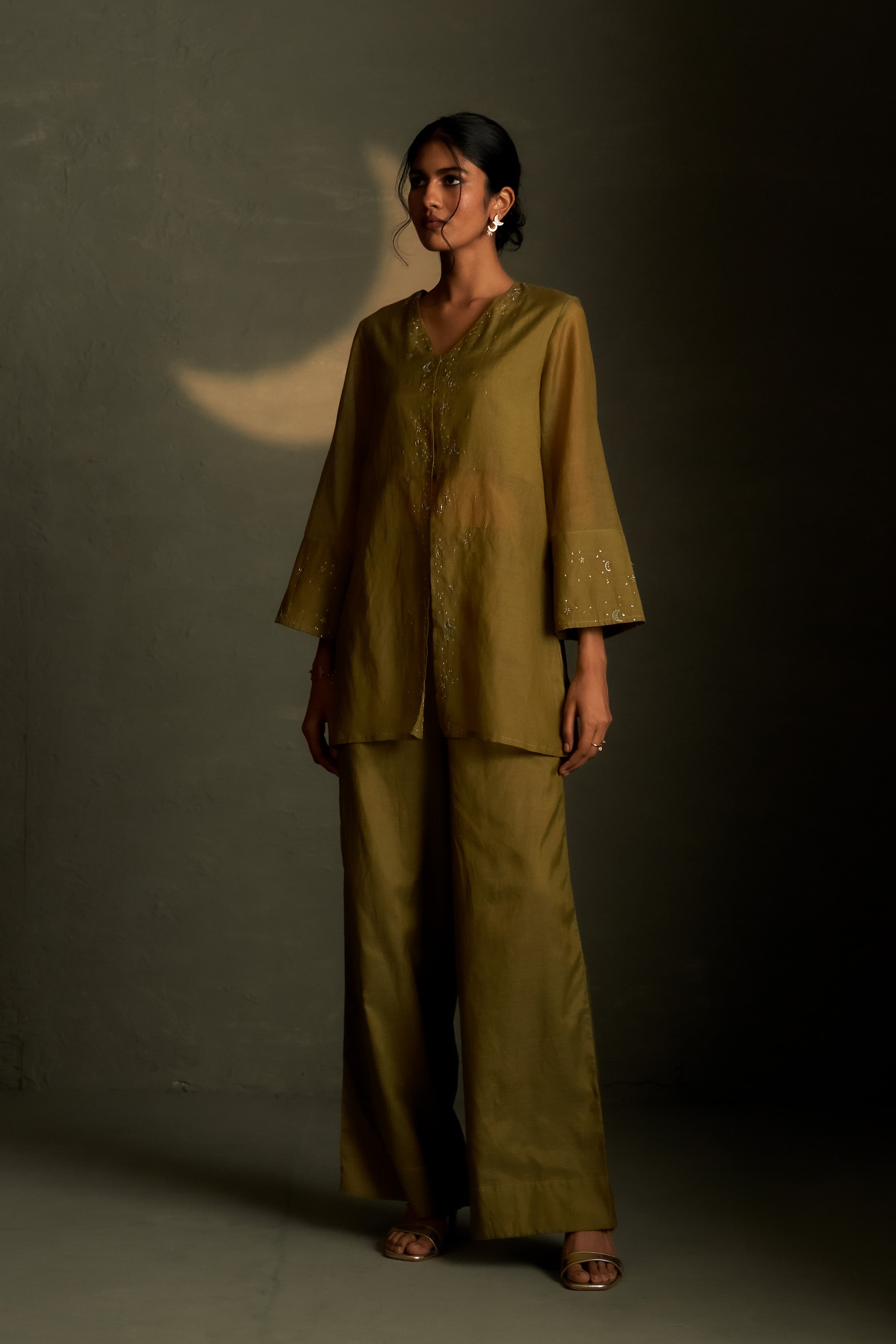 OLIVE DUSK CHAAND SITARA SET