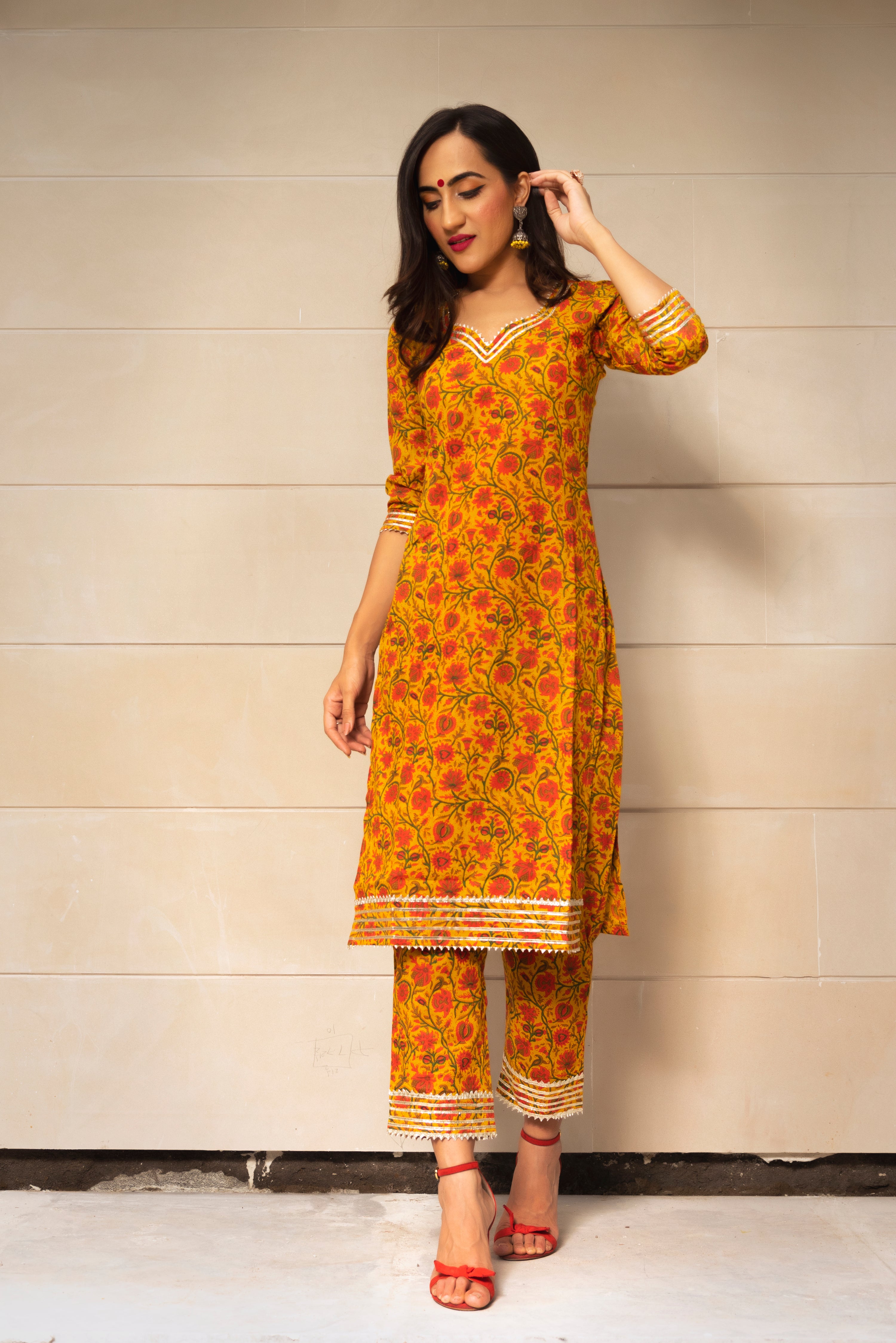 MUSTARD YELLOW HAND BLOCK PRINT KURTA SET