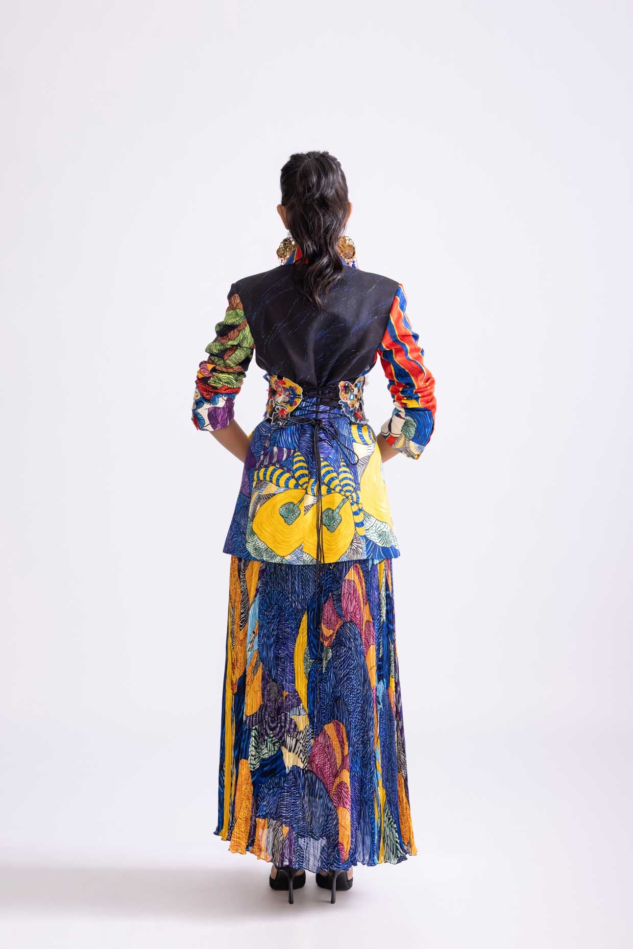 EVIE BLAZER WITH SILA CORSET BELT