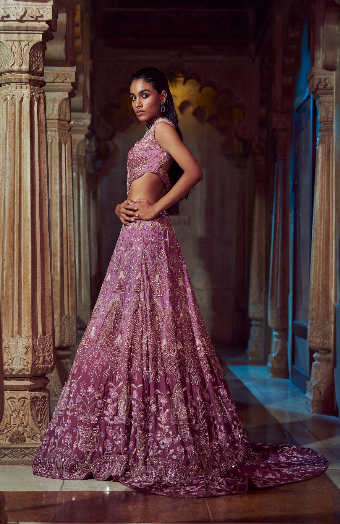 OMBRÉ SOMBRE LEHENGA