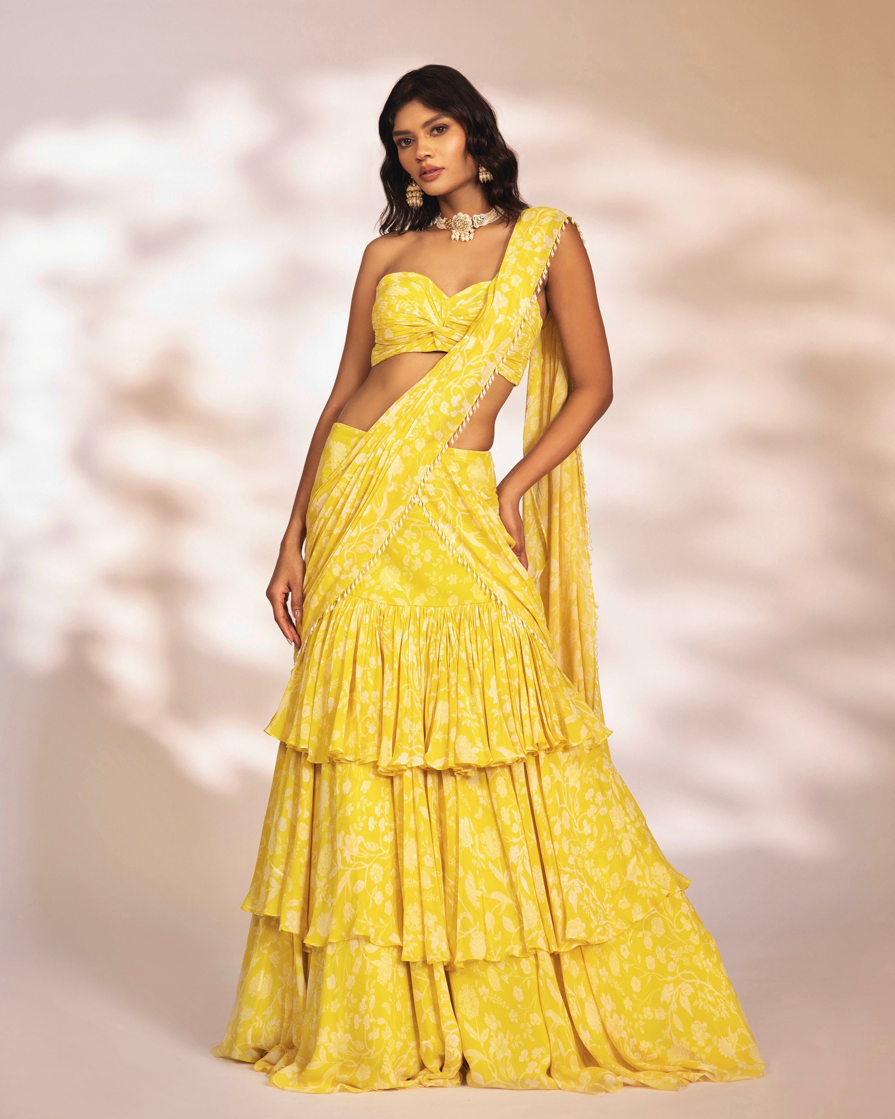 LEONA SAREE