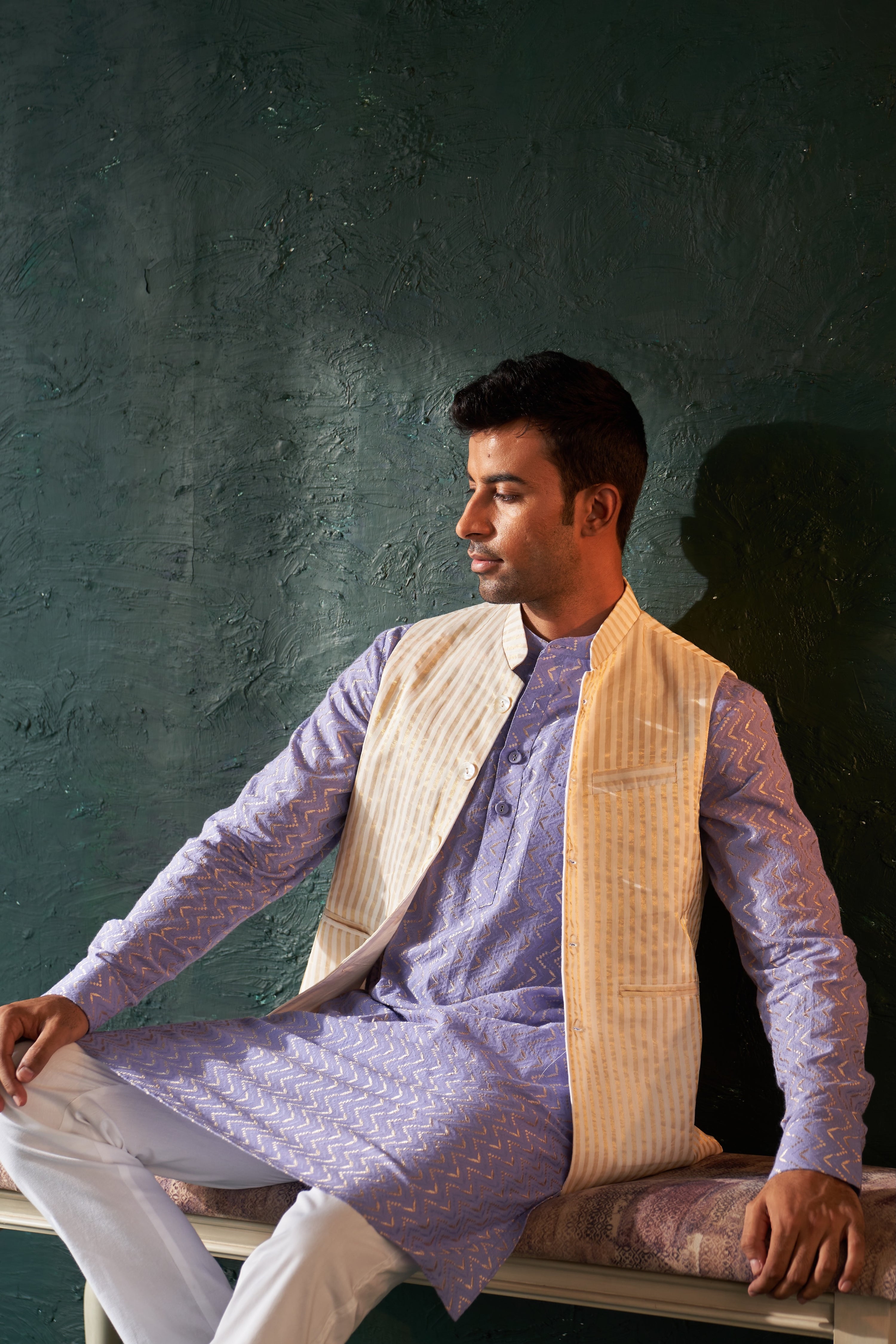 MEN'S LAVENDER CHEVRON STRAIGHT KURTA SET WITH JACKET