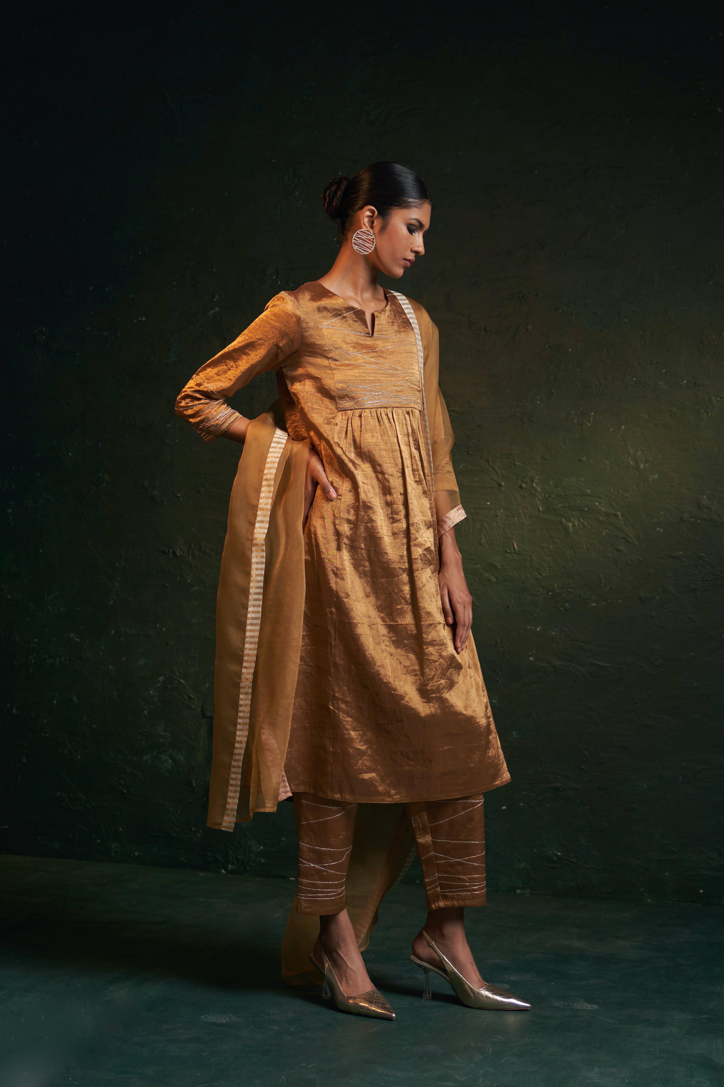 MIDAS GOLD TISSUE KURTA