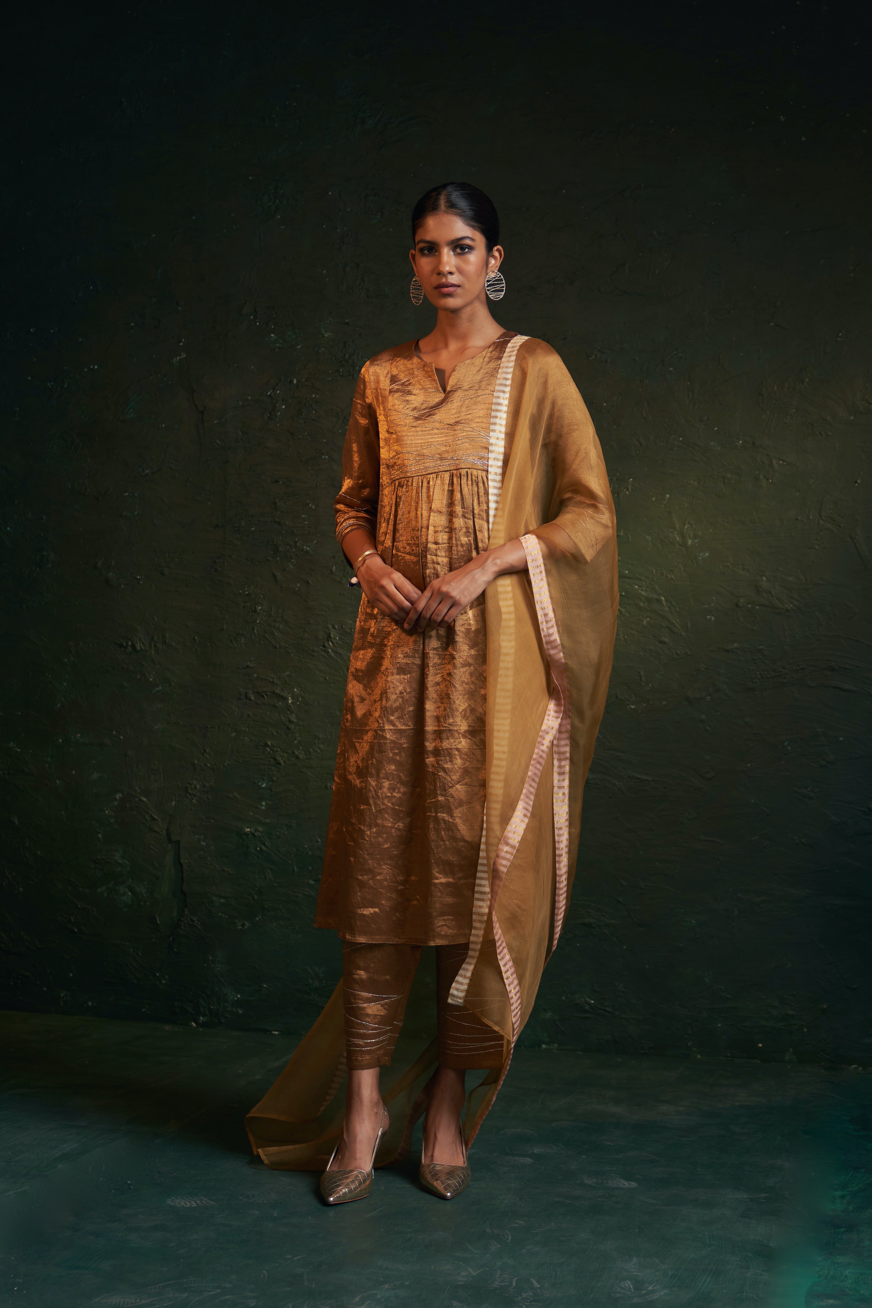 MIDAS GOLD TISSUE KURTA