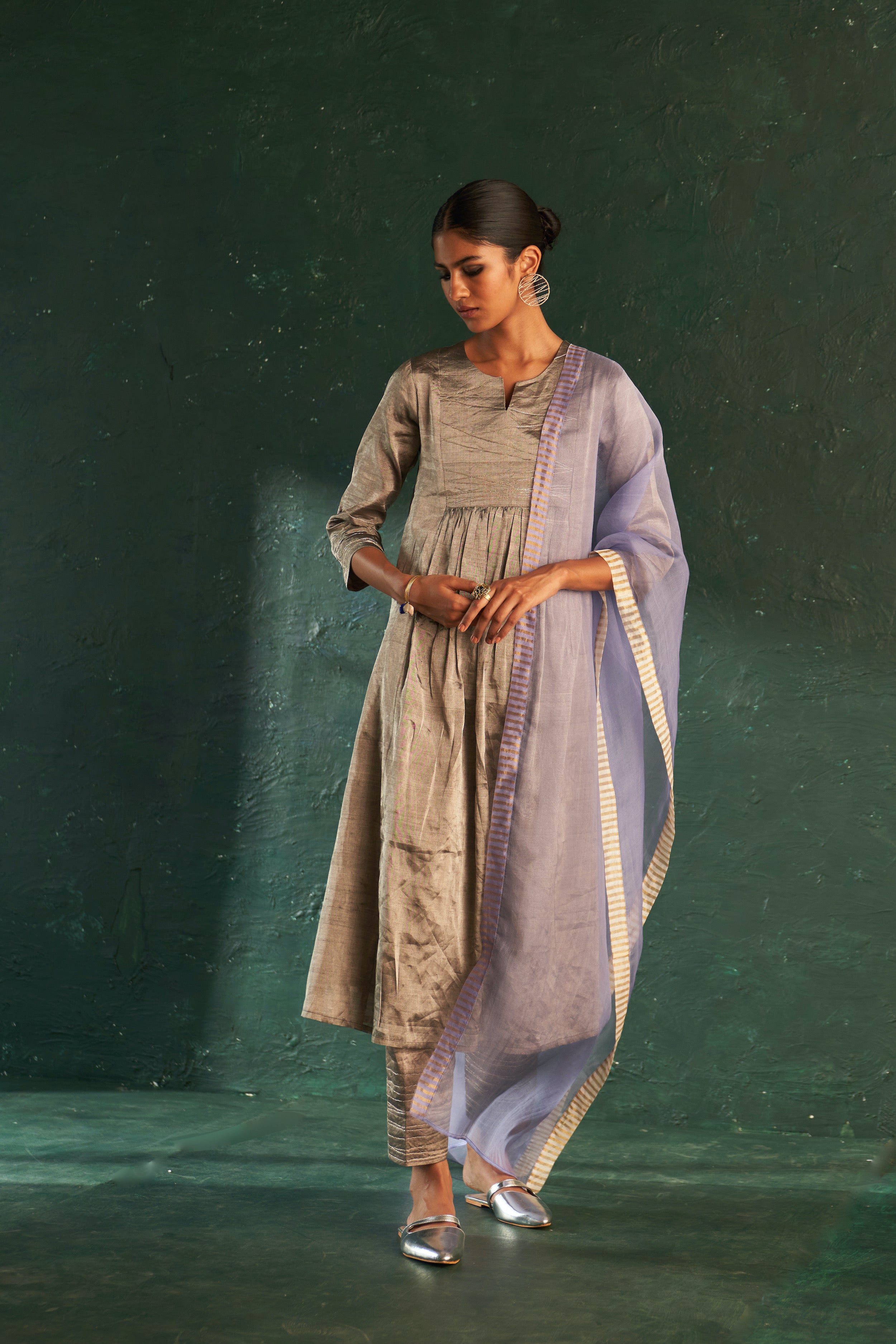 MIDAS SILVER TISSUE KURTA