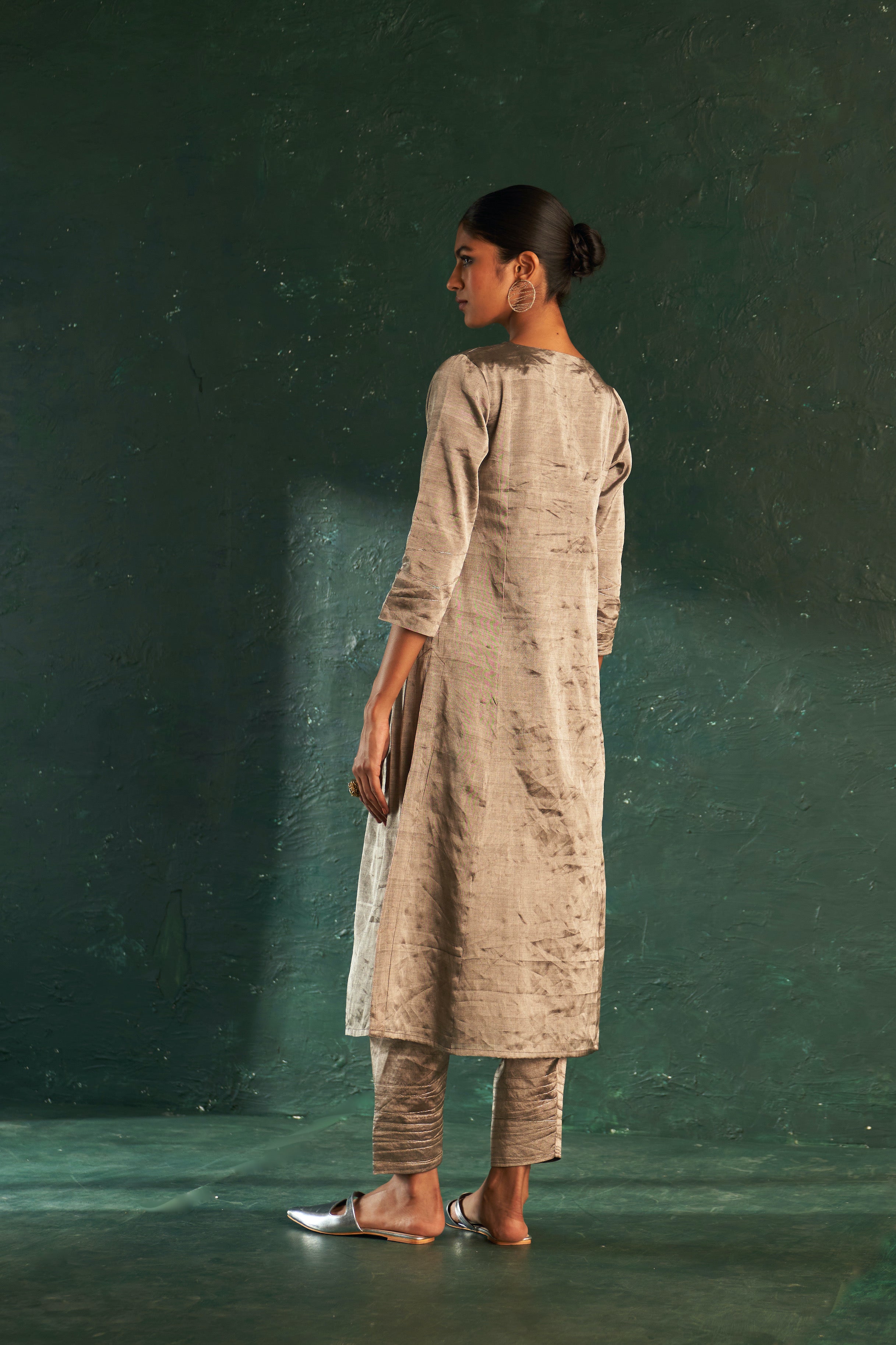 MIDAS SILVER TISSUE KURTA