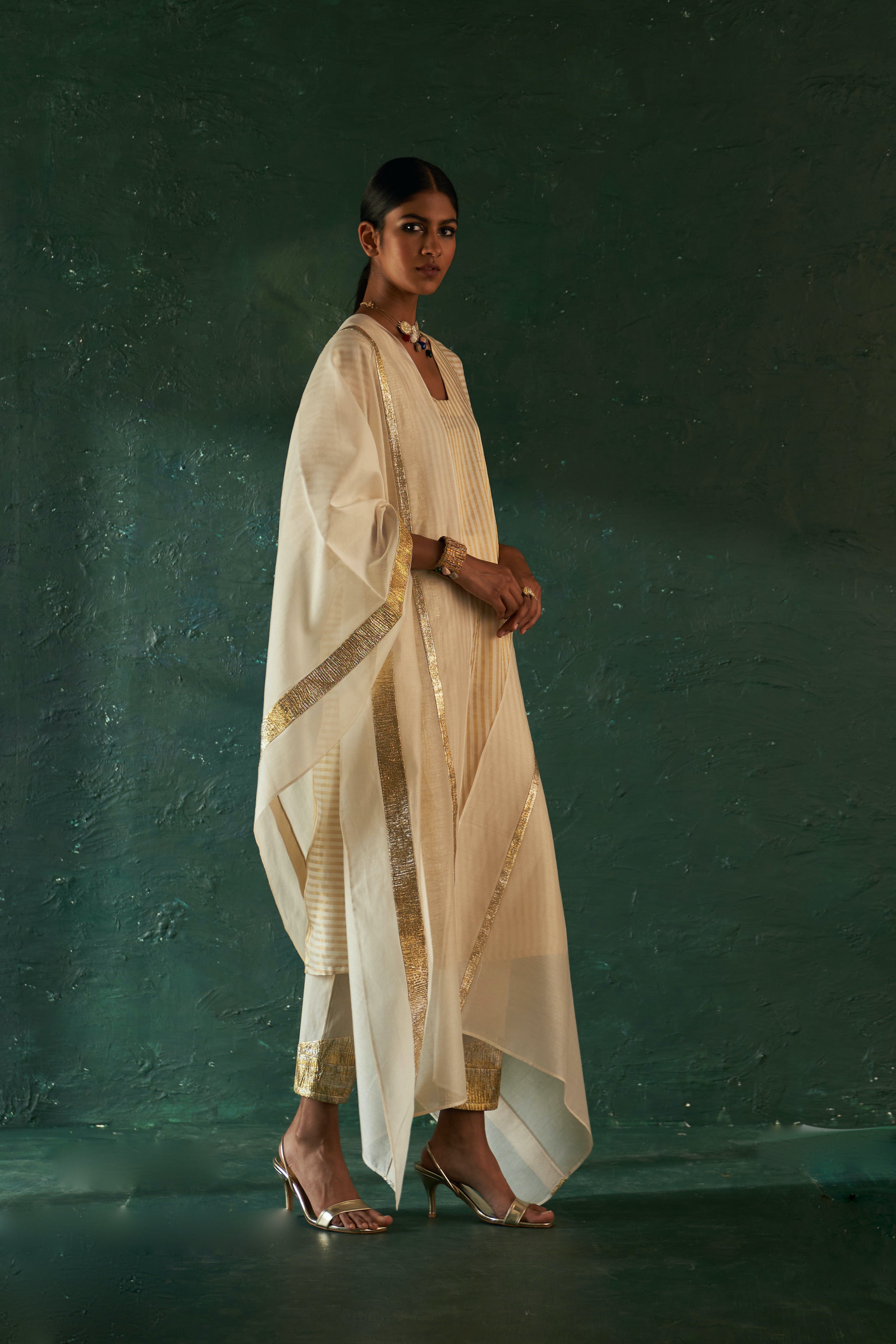 MIDAS IVORY STRIPE KURTA