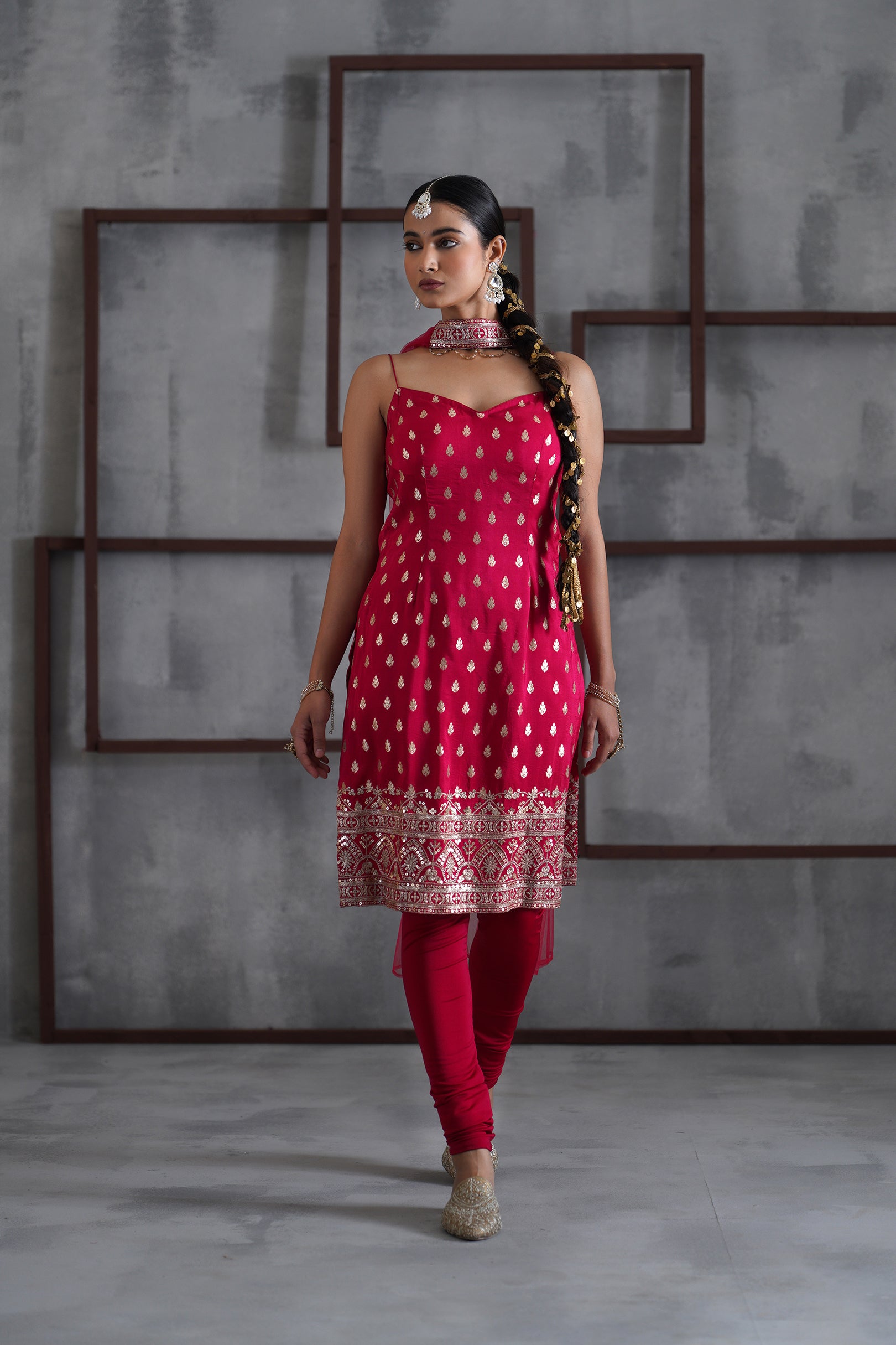 FUCHSIA KURTI, CHURIDAR, CHHOKER DUPATTA