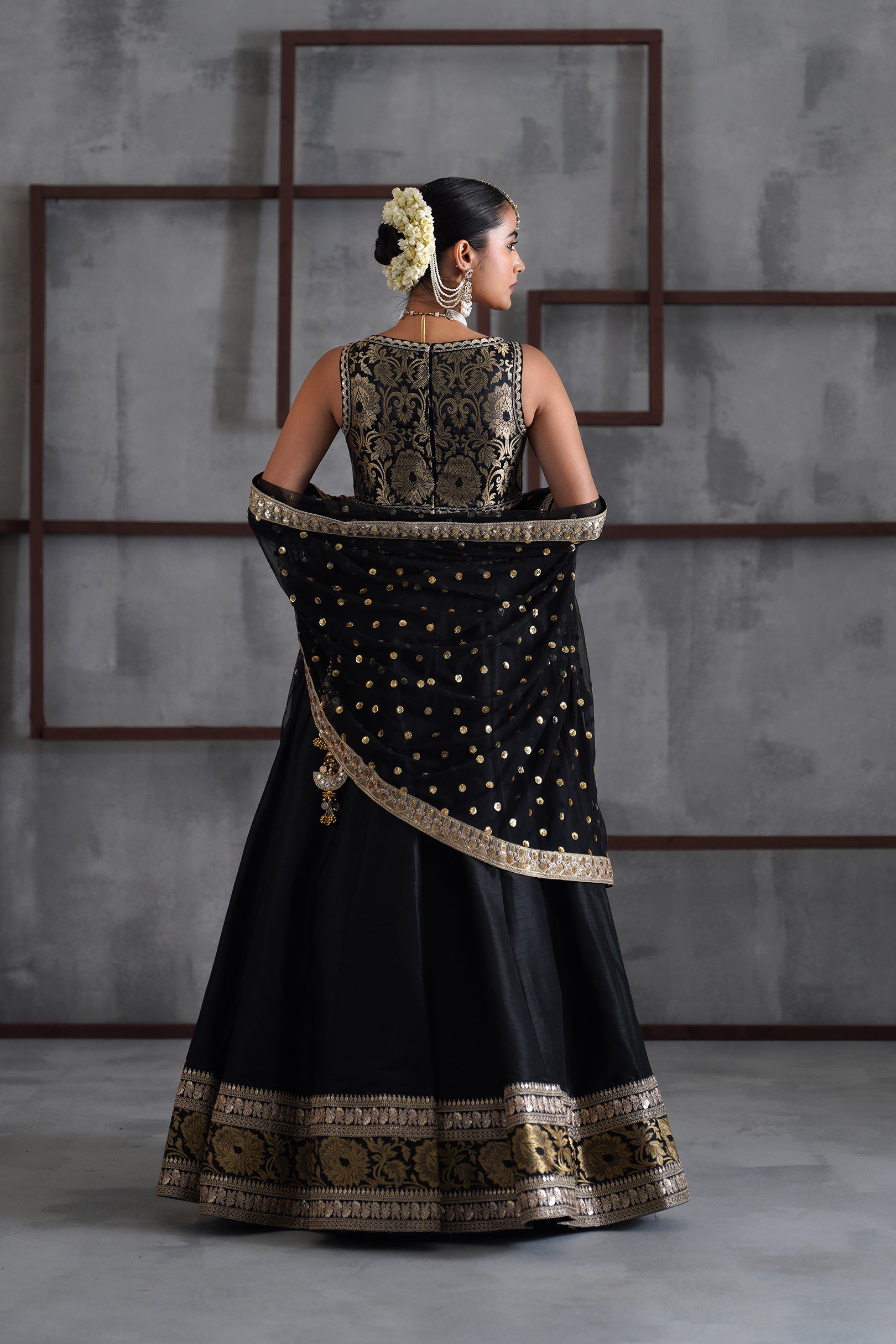 BLACK BROCADE BLOUSE, LEHANGA, DUPATTA