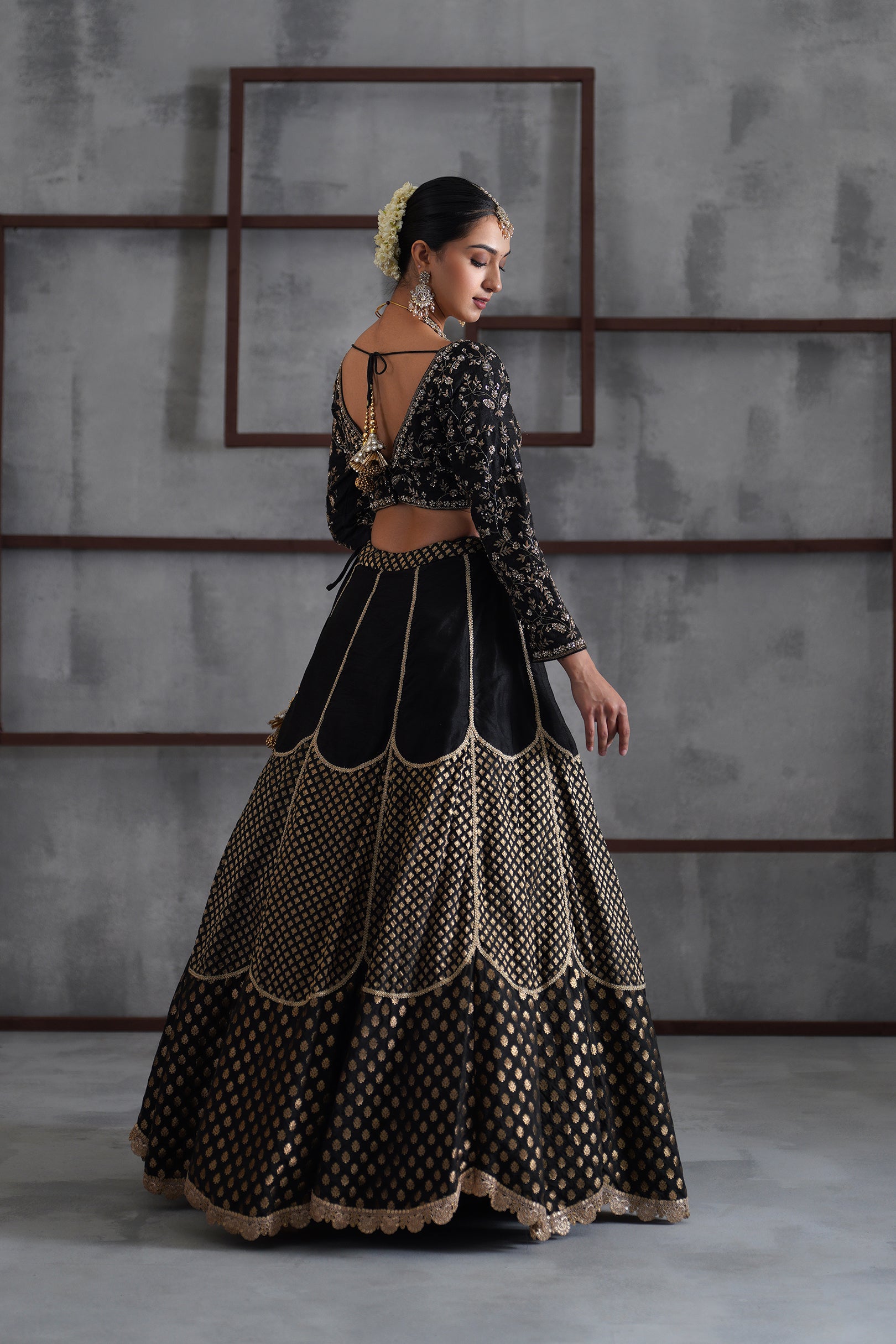 BLACK EMBROIDERED BLOUSE AND BROCADE LEHANGA