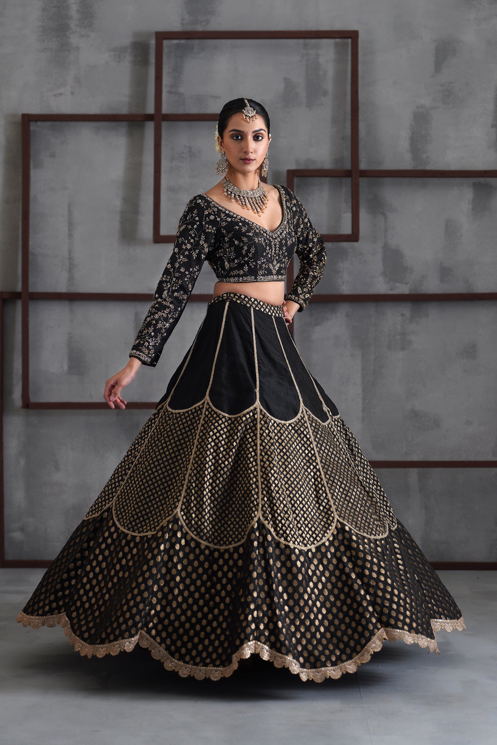 BLACK EMBROIDERED BLOUSE AND BROCADE LEHANGA