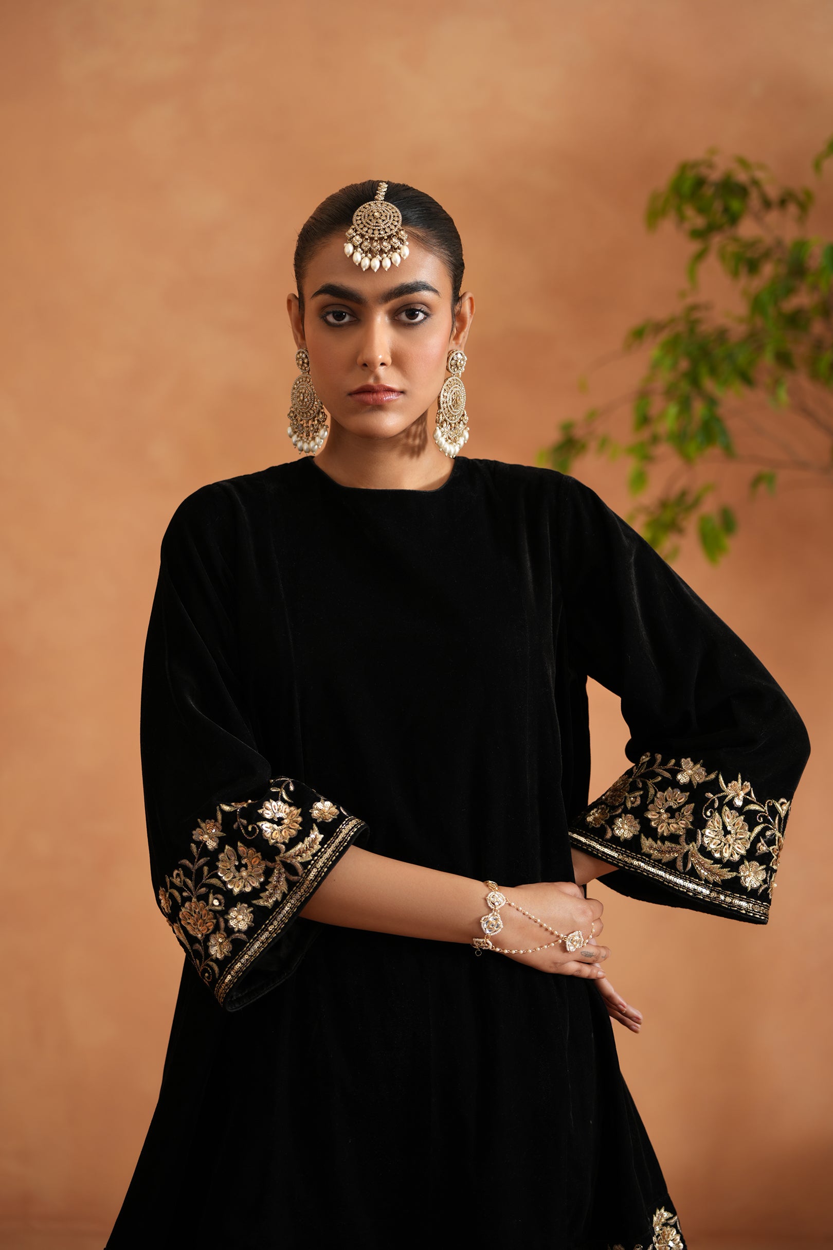BLACK VELVET EMBROIDERED TUNIC AND PANTS