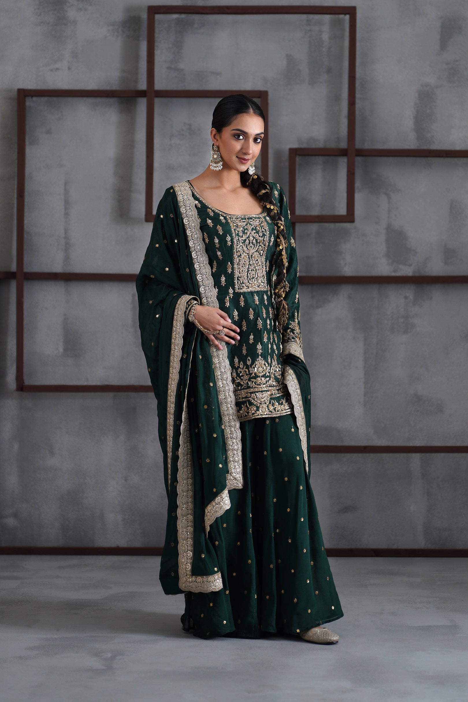 GREEN EMBROIDRED KURTI, BOOTI SHARARA AND DUPATTA