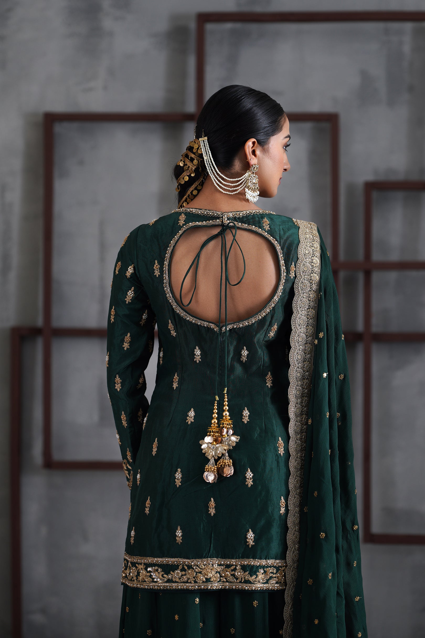 GREEN EMBROIDRED KURTI, BOOTI SHARARA AND DUPATTA