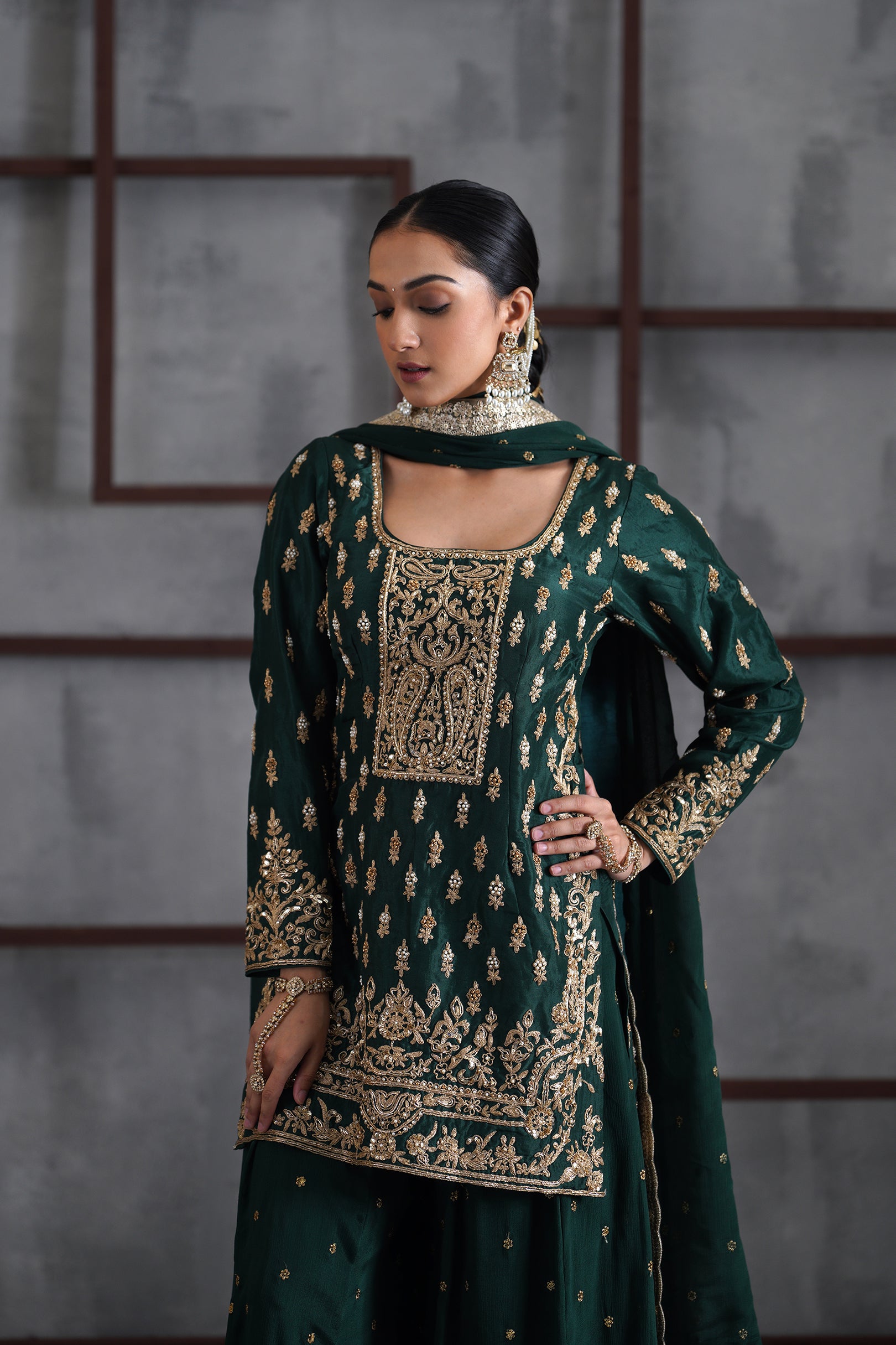 GREEN EMBROIDRED KURTI, BOOTI SHARARA AND DUPATTA