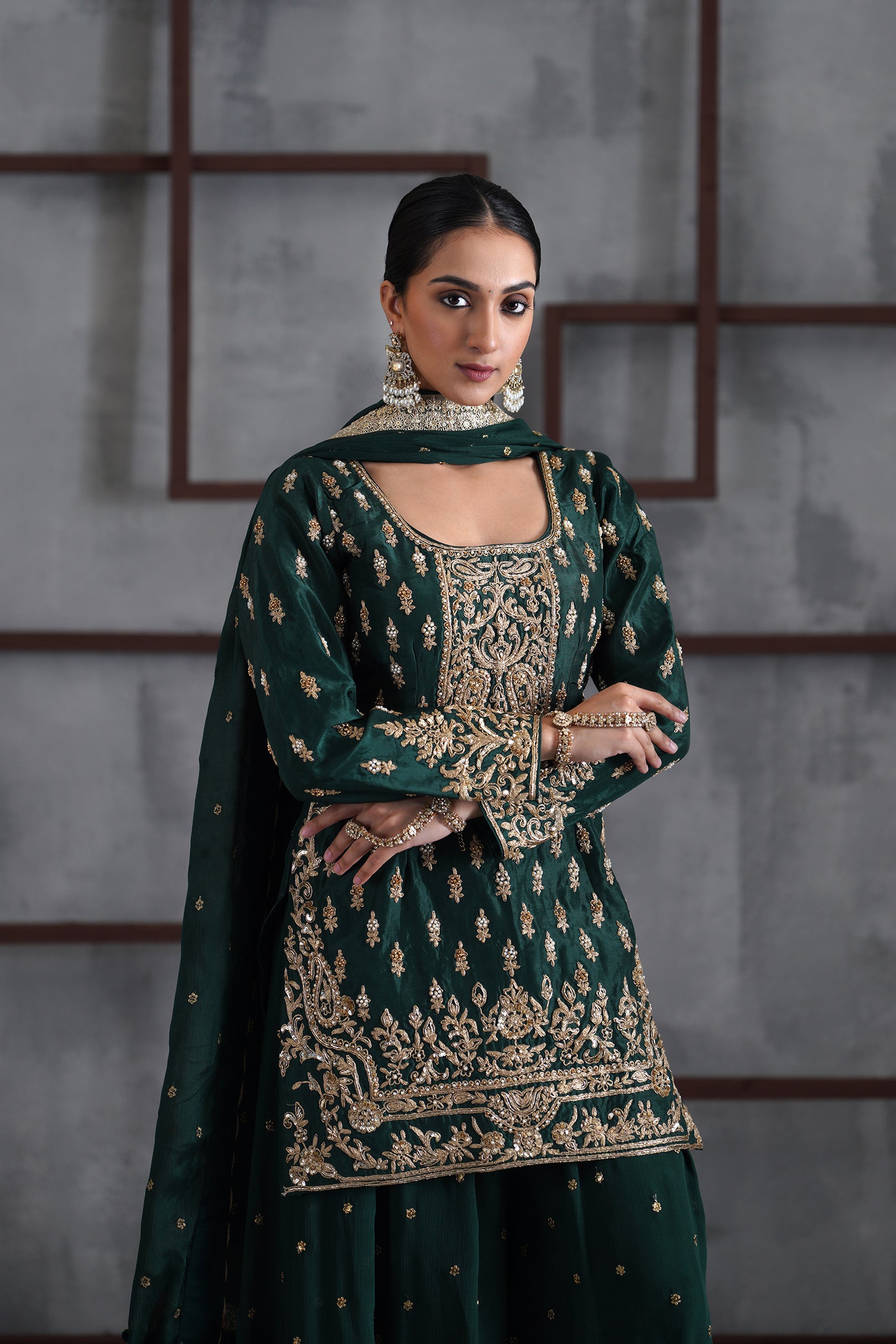 GREEN EMBROIDRED KURTI, BOOTI SHARARA AND DUPATTA