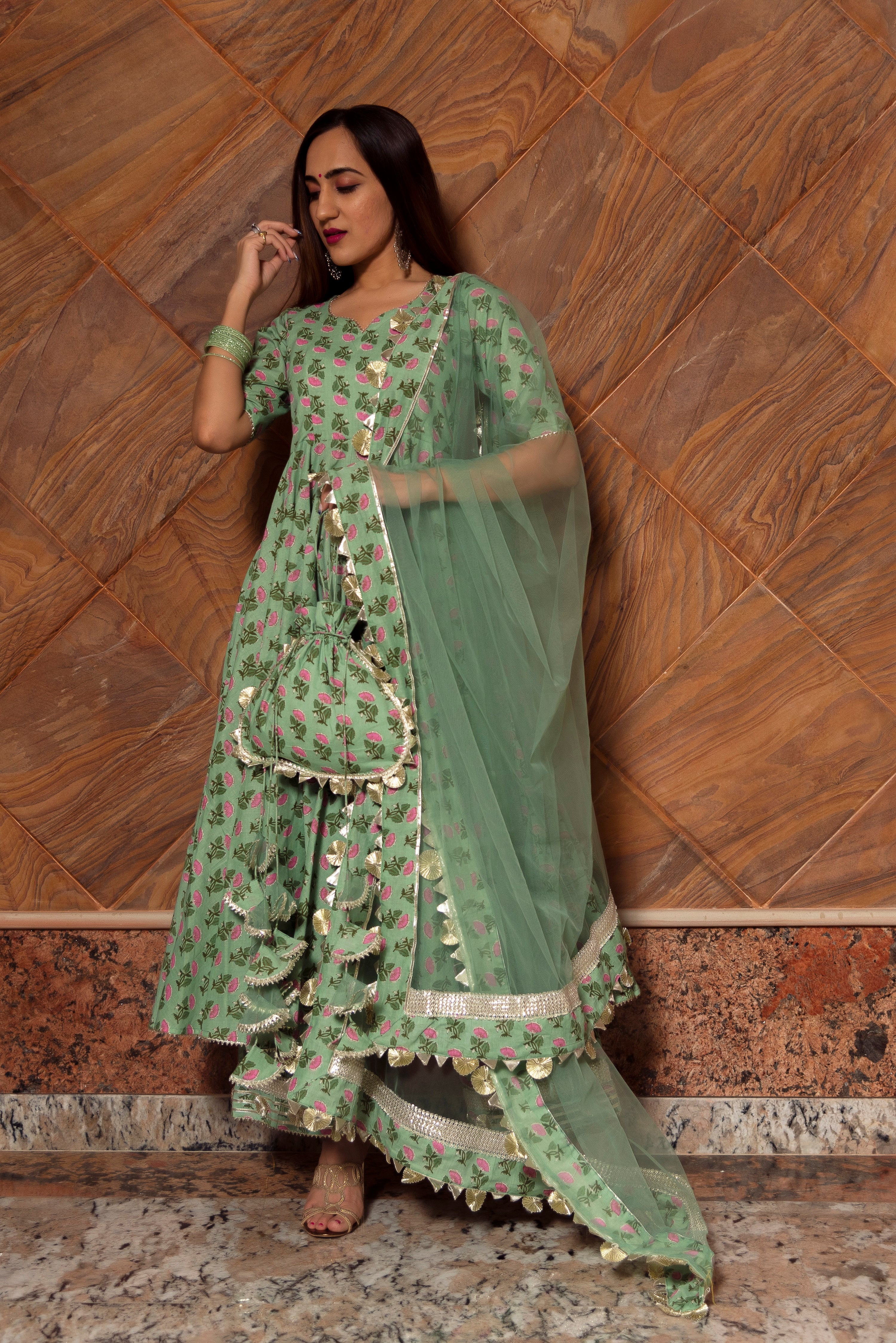 GREEN PAISELY COTTON HAND BLOCK ANARKALI SET