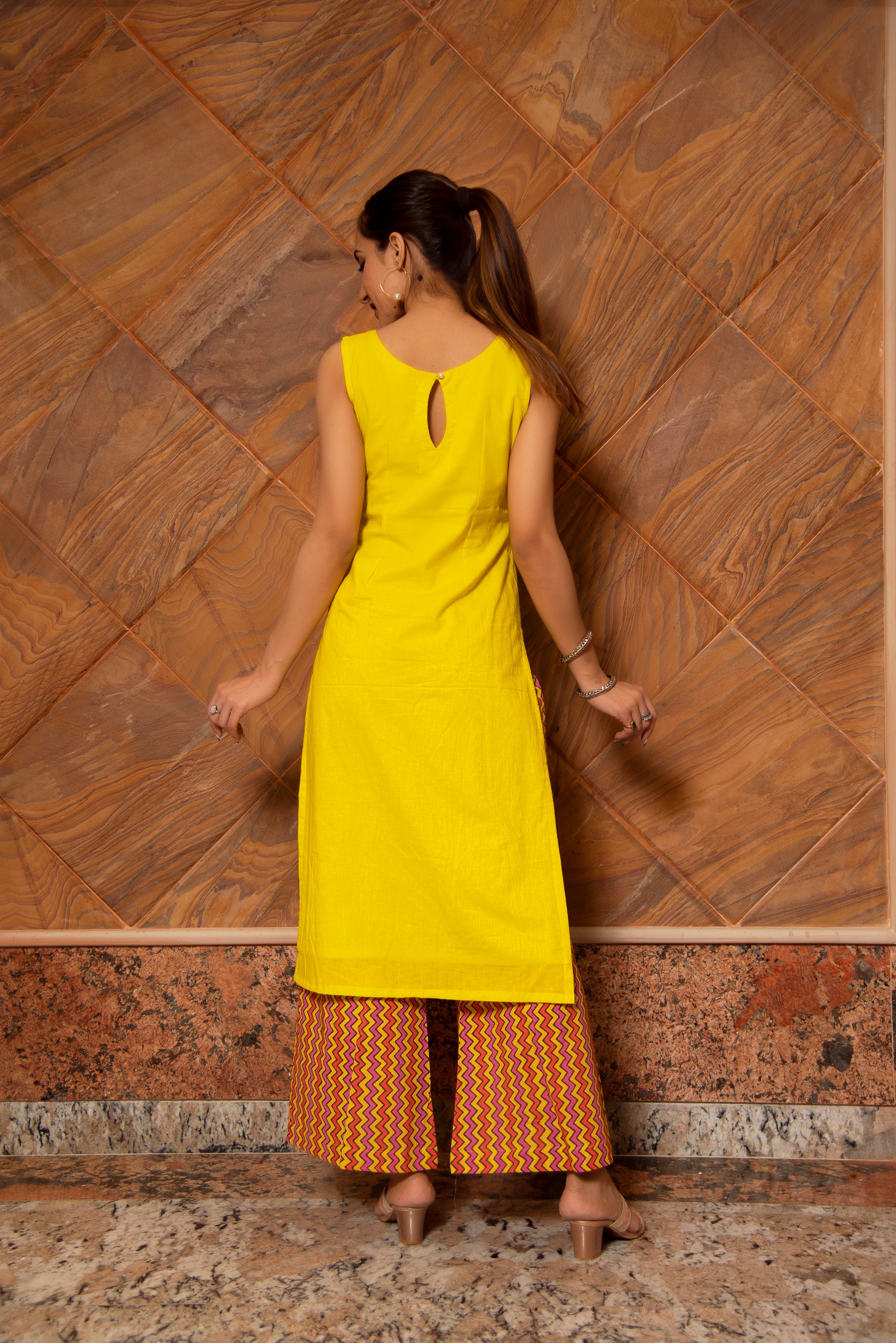 SIYA YELLOW COTTON SUIT SET