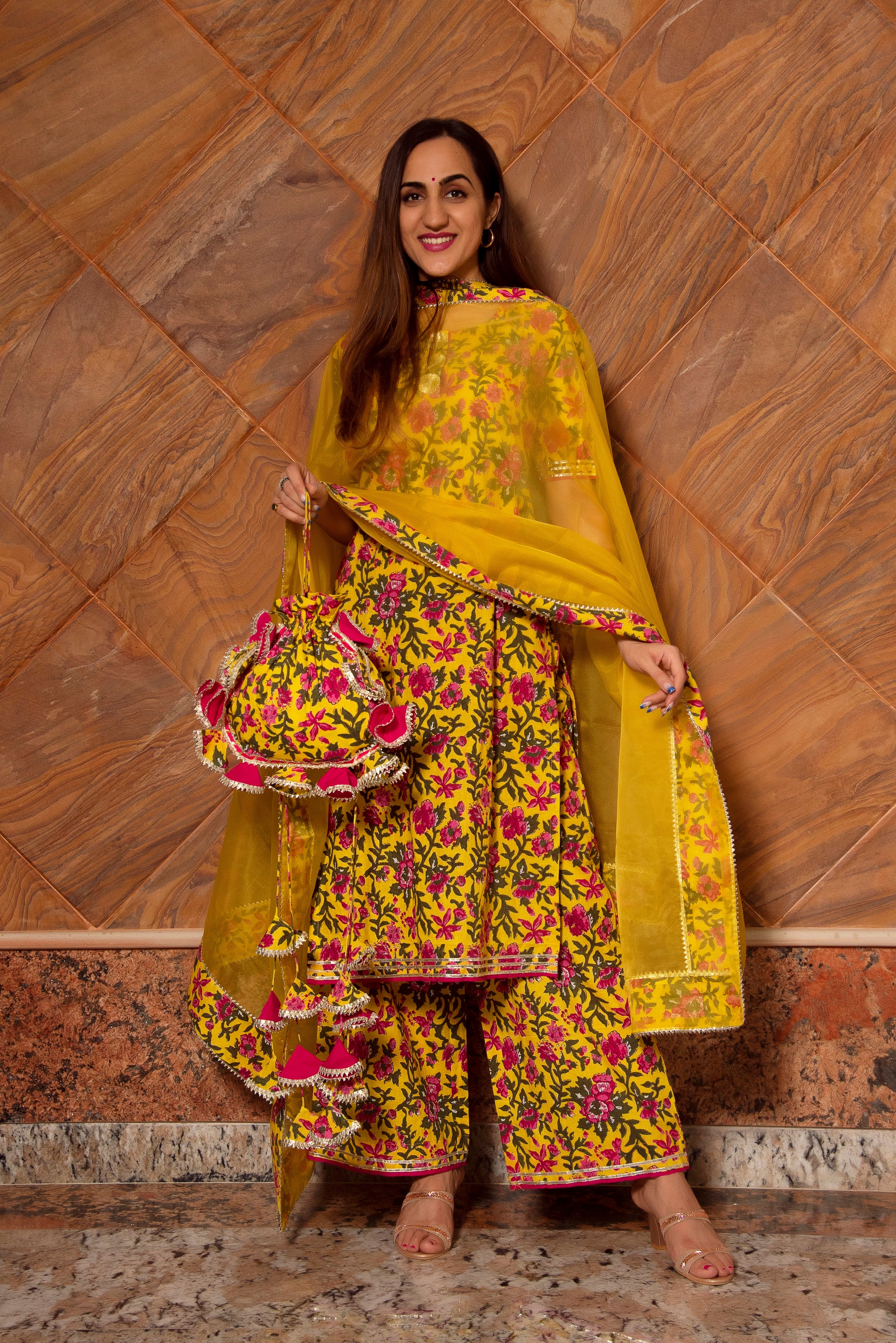 GAUHAR YELLOW COTTON GOTTA SUITS SET