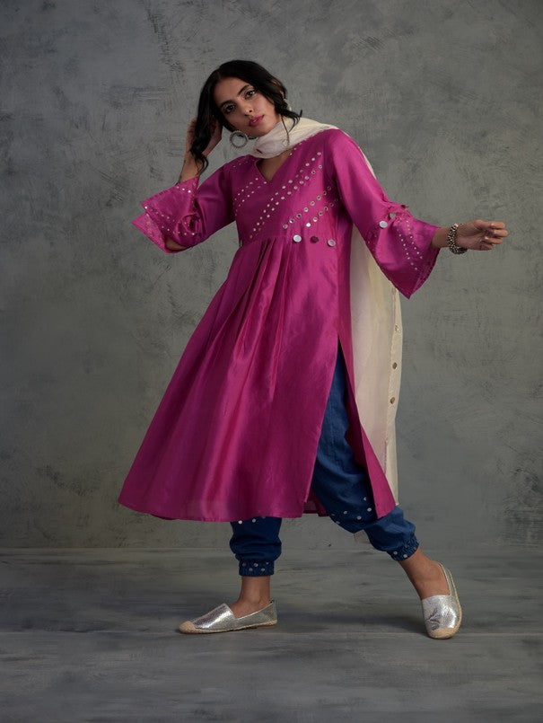 MAGENTA MIRROR WORK GATHERED CHANDERI KURTA WITH BLUE COTTON JOGGER AND OFF WHITE DUPATTA