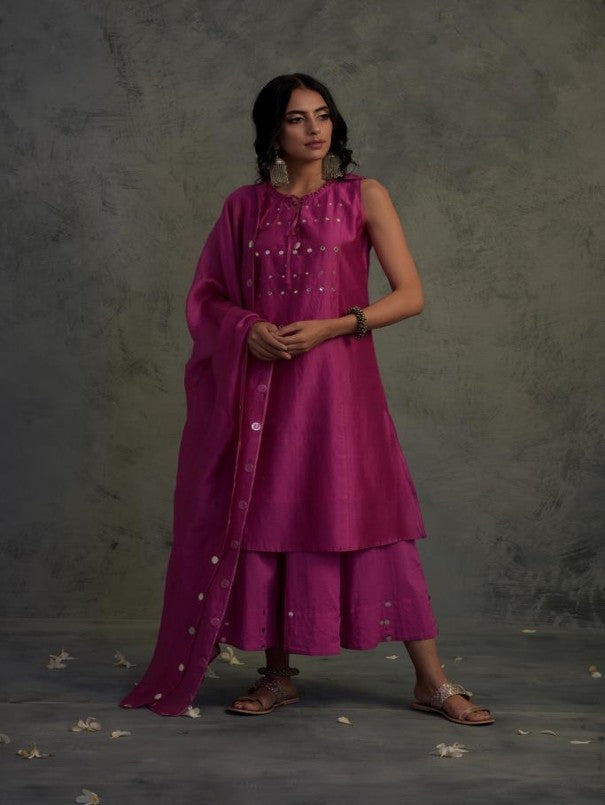 MAGENTA MIRROR WORK CHANDERI KURTA WITH COTTON FLARED PALAZZO AND DUPATTA