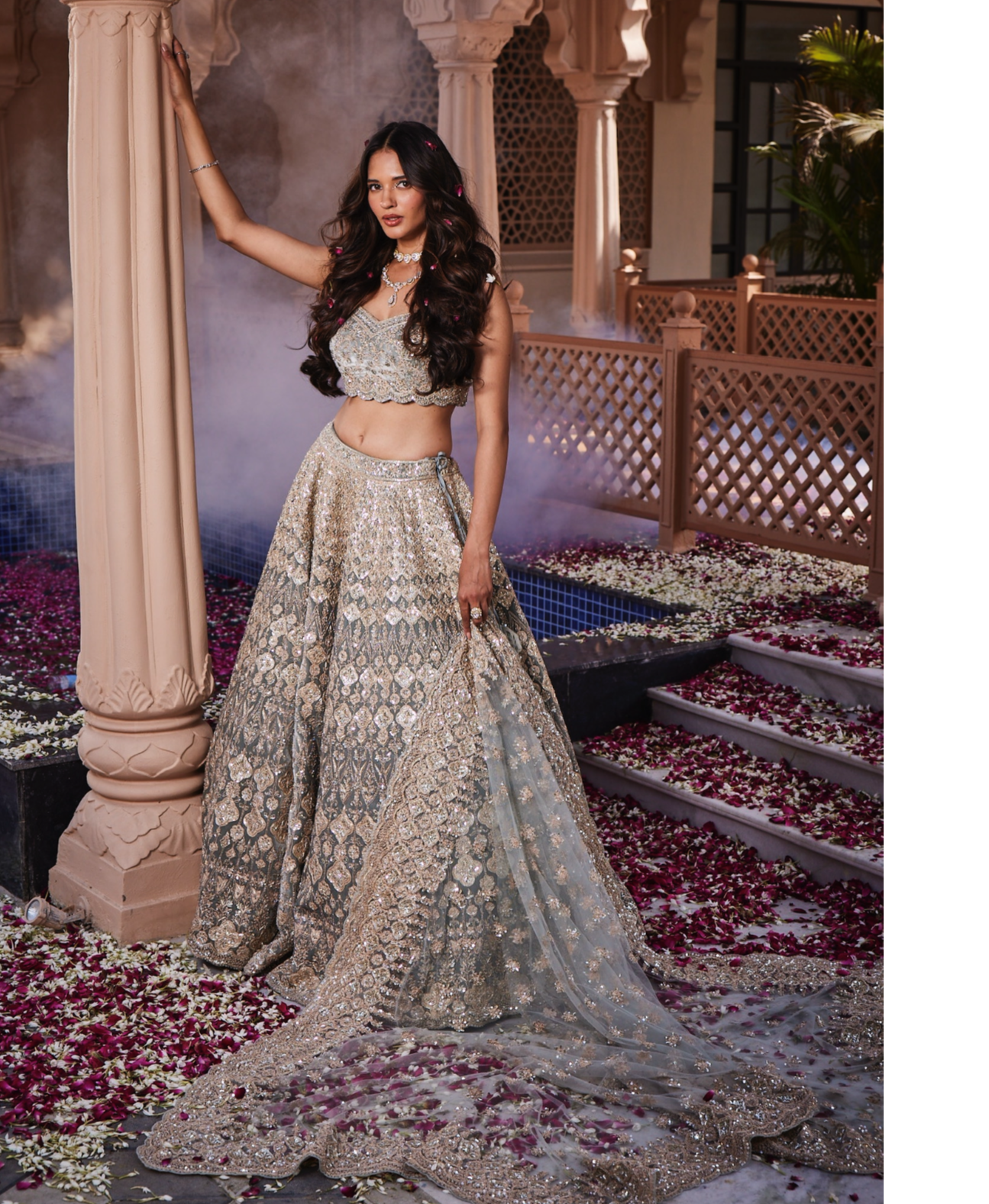 EVA LEHENGA