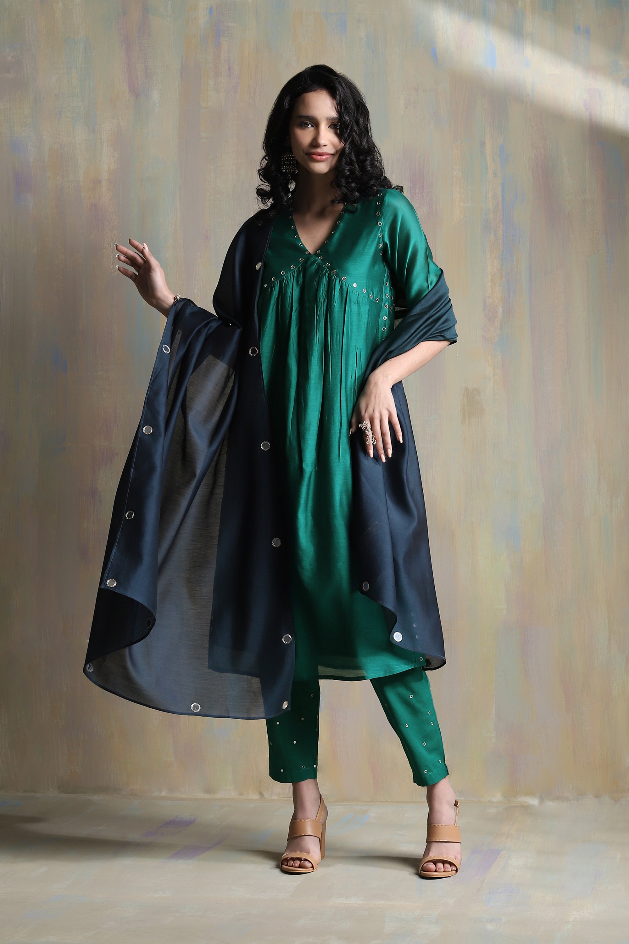 EMERALD GREEN HIGH SLIT KURTA SET