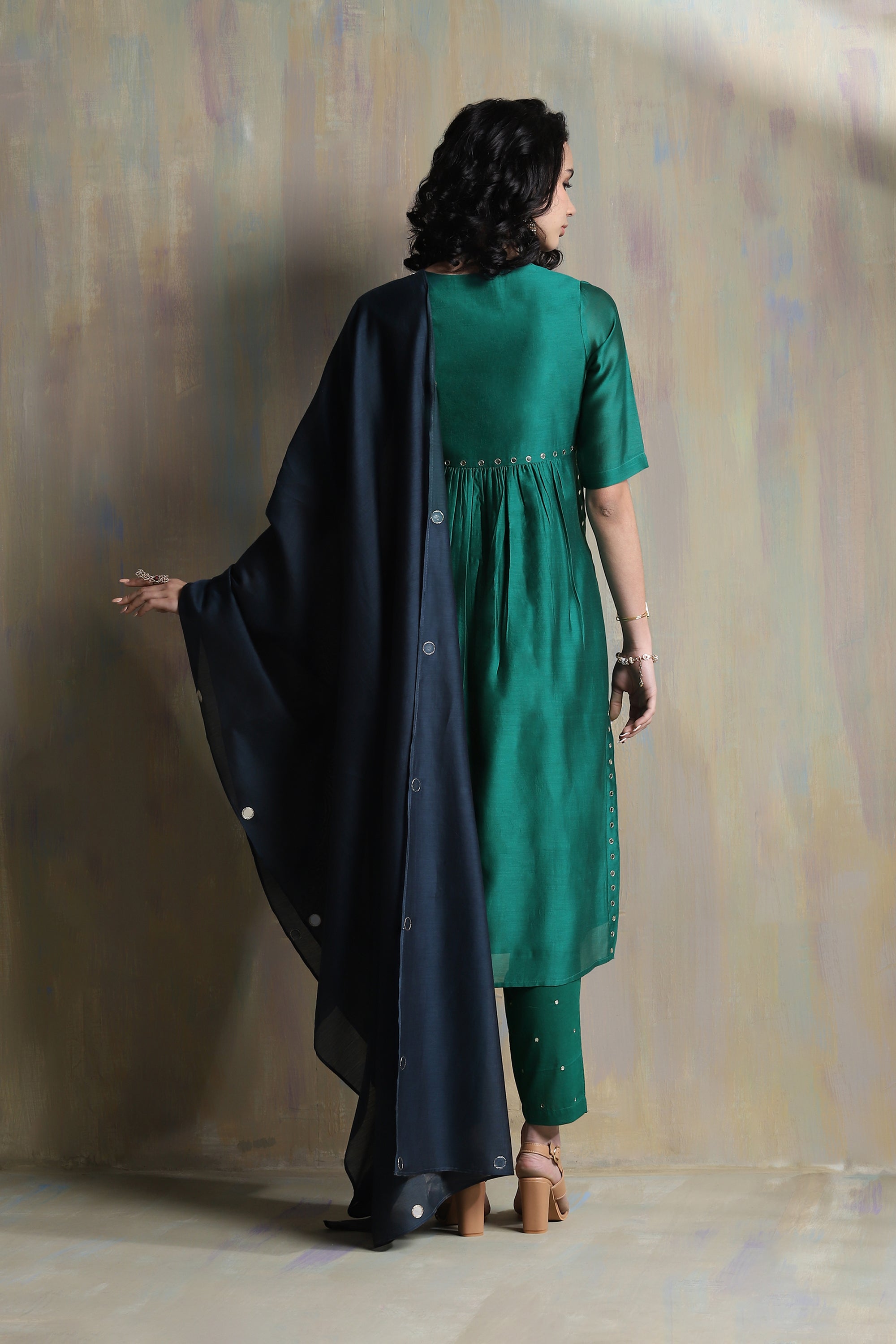 EMERALD GREEN HIGH SLIT KURTA SET