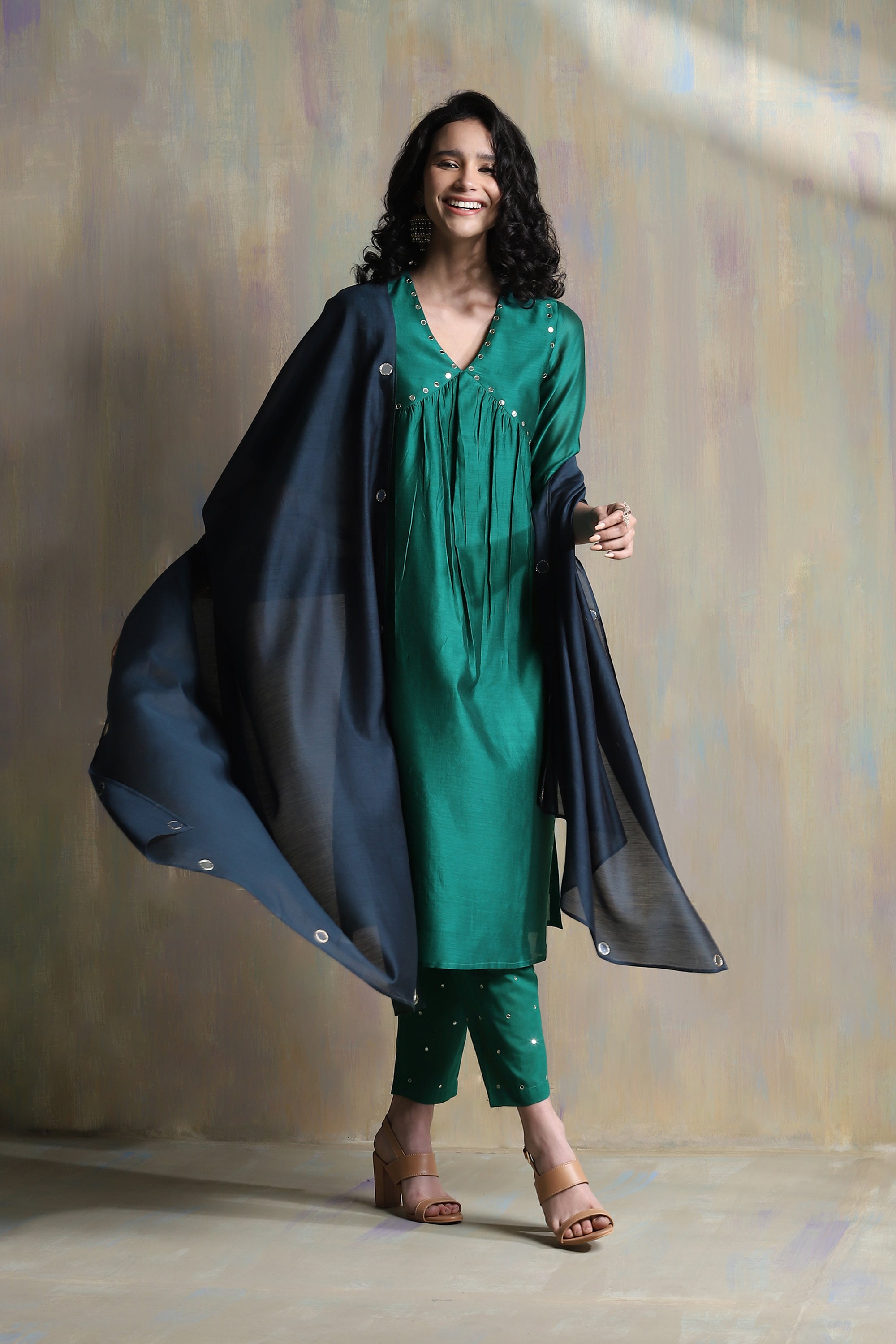 EMERALD GREEN HIGH SLIT KURTA SET