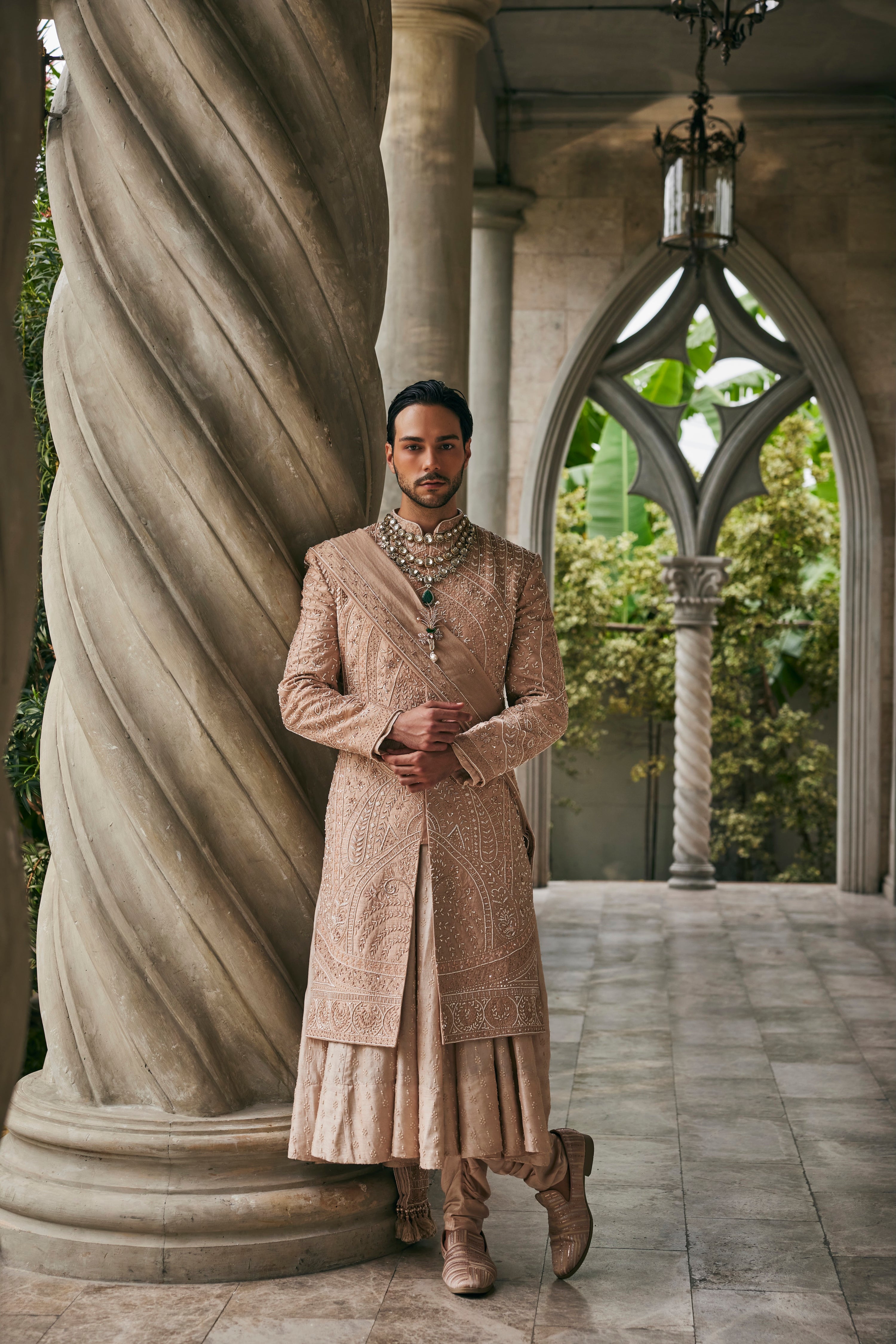 THE MAHARAJA EDIT PLAIN SHERWANI SET