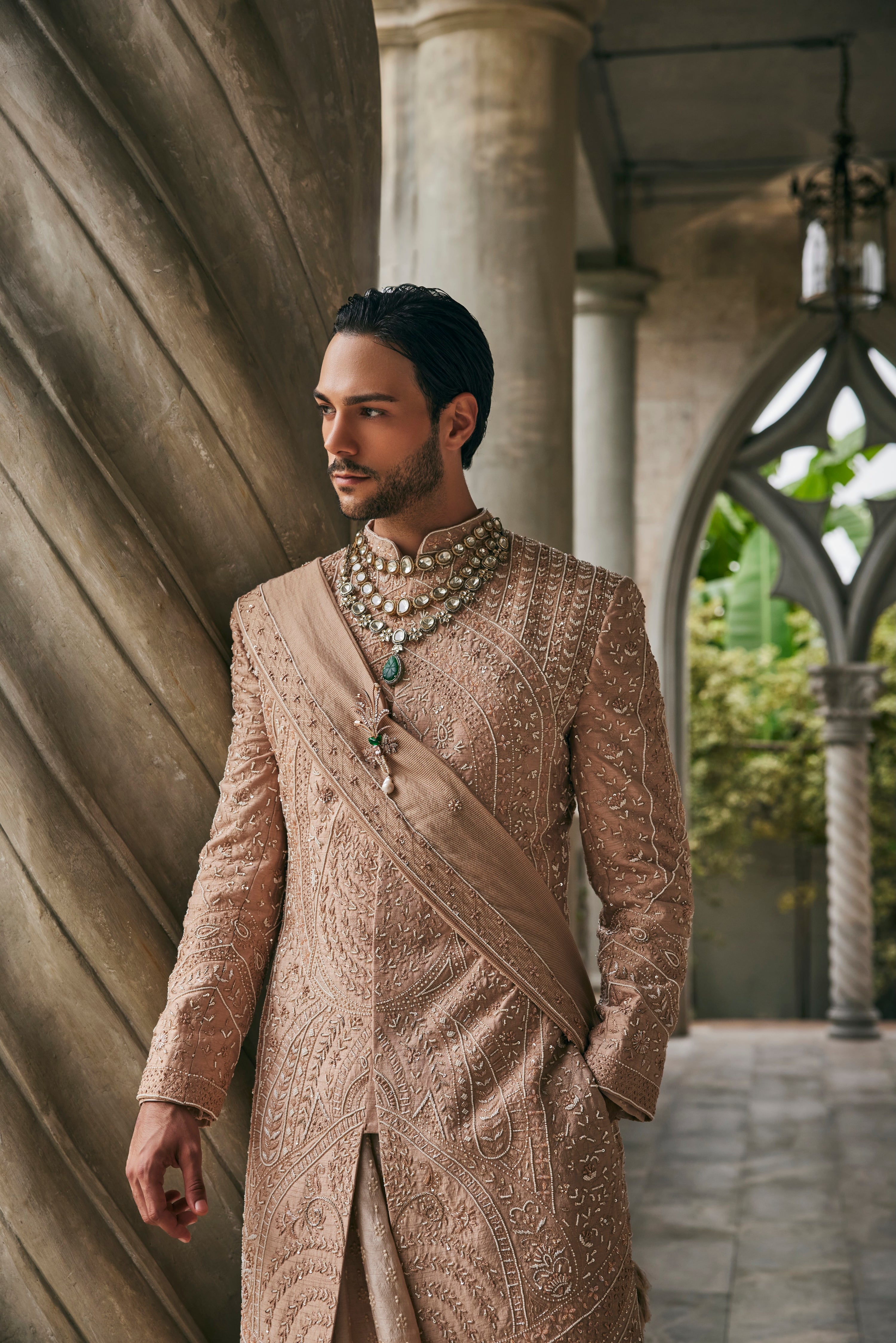 THE MAHARAJA EDIT PLAIN SHERWANI SET
