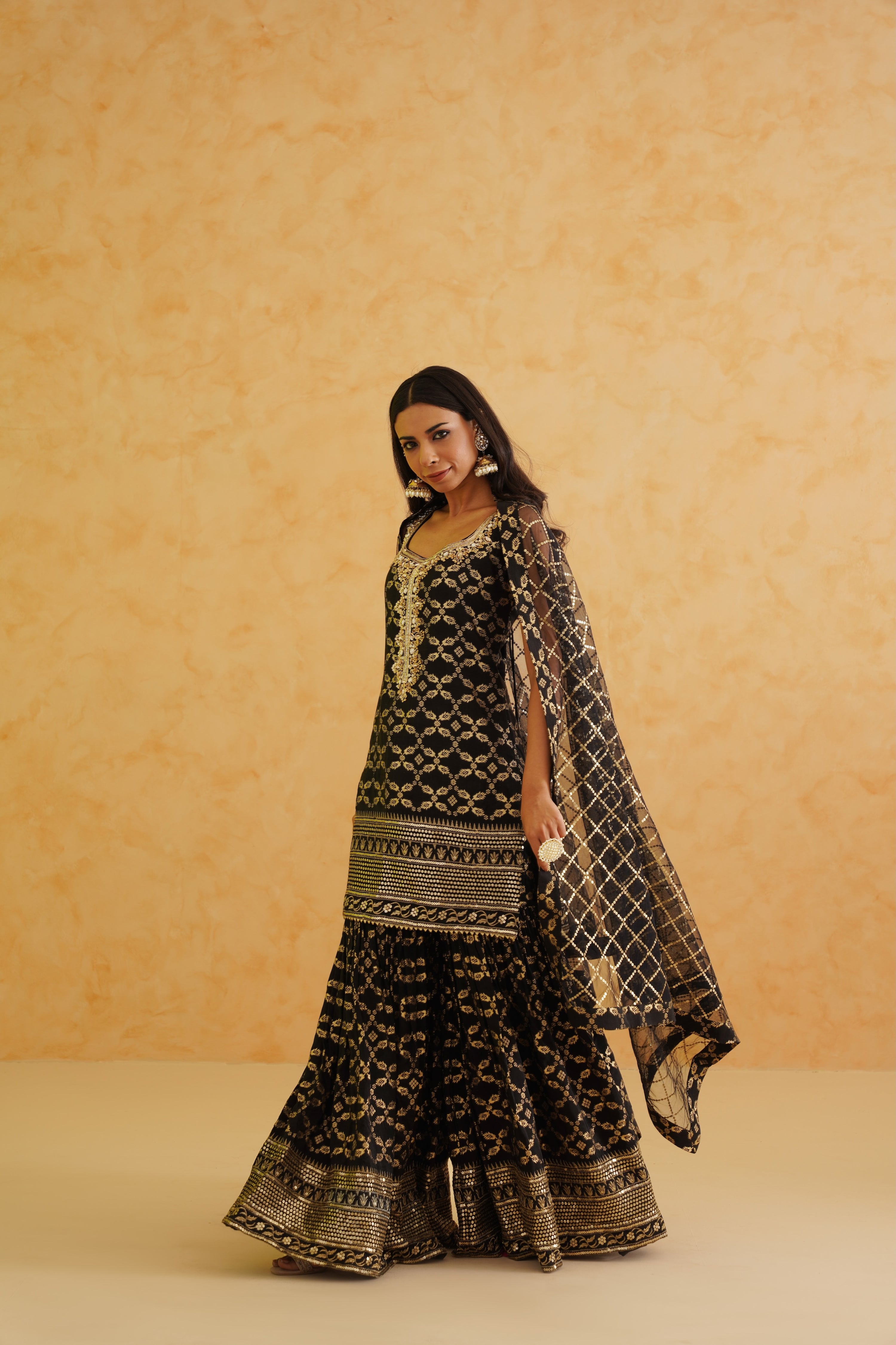 BLACK BROCADE KURTI GARARA SET