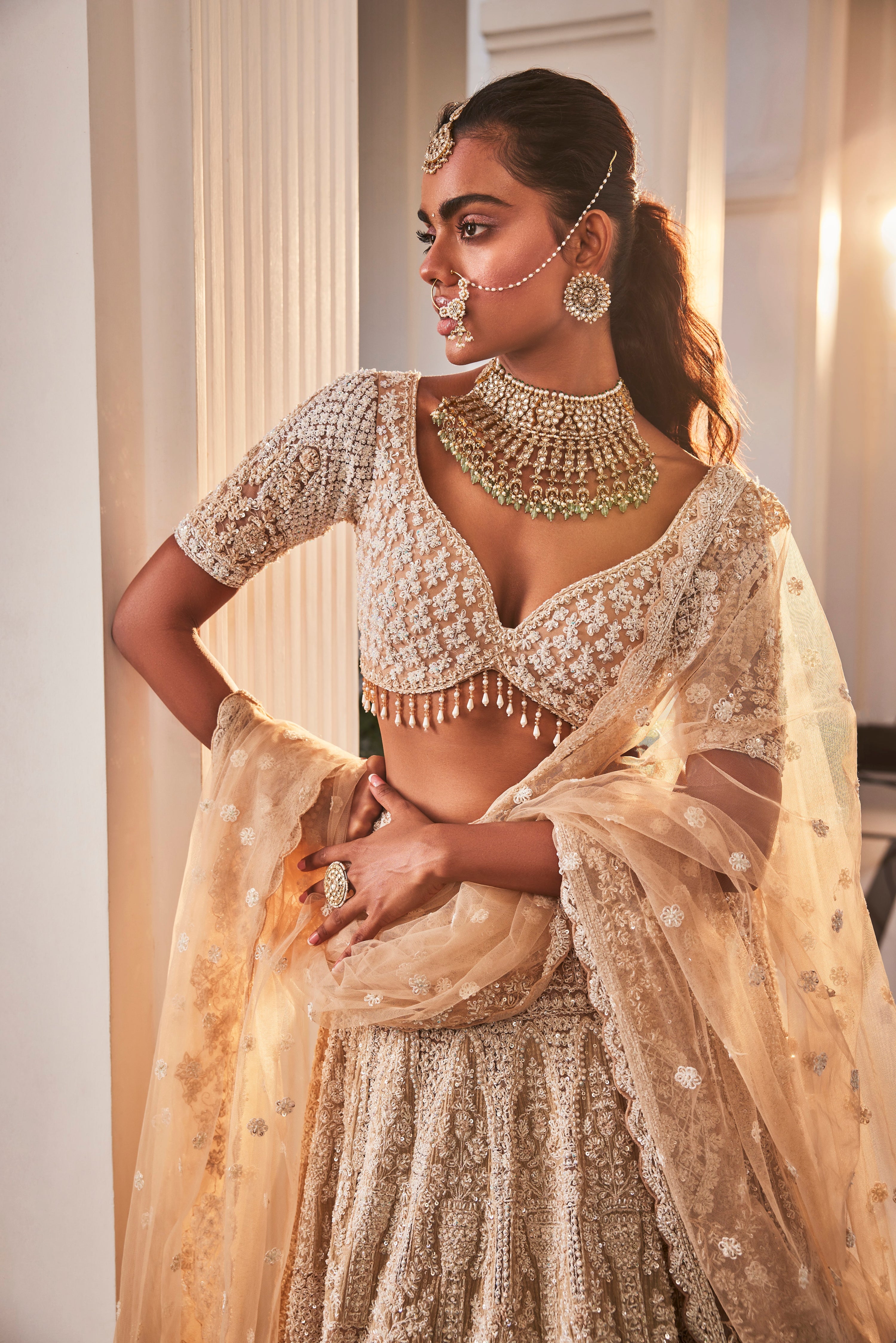 AVNI LEHENGA