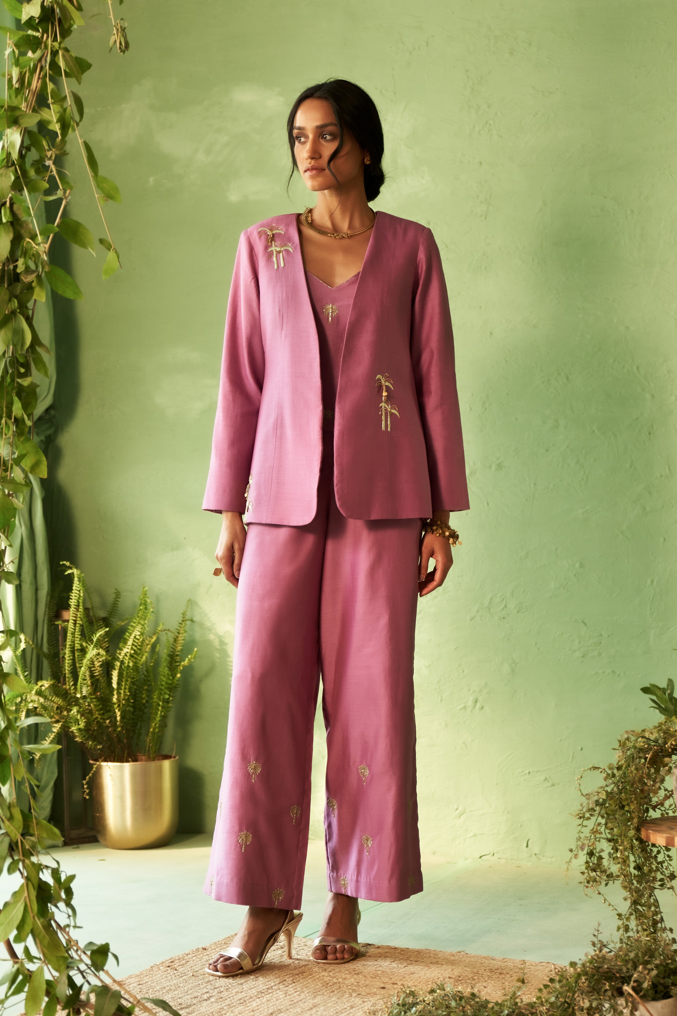 KINAARA LOUNGE JACKET SET