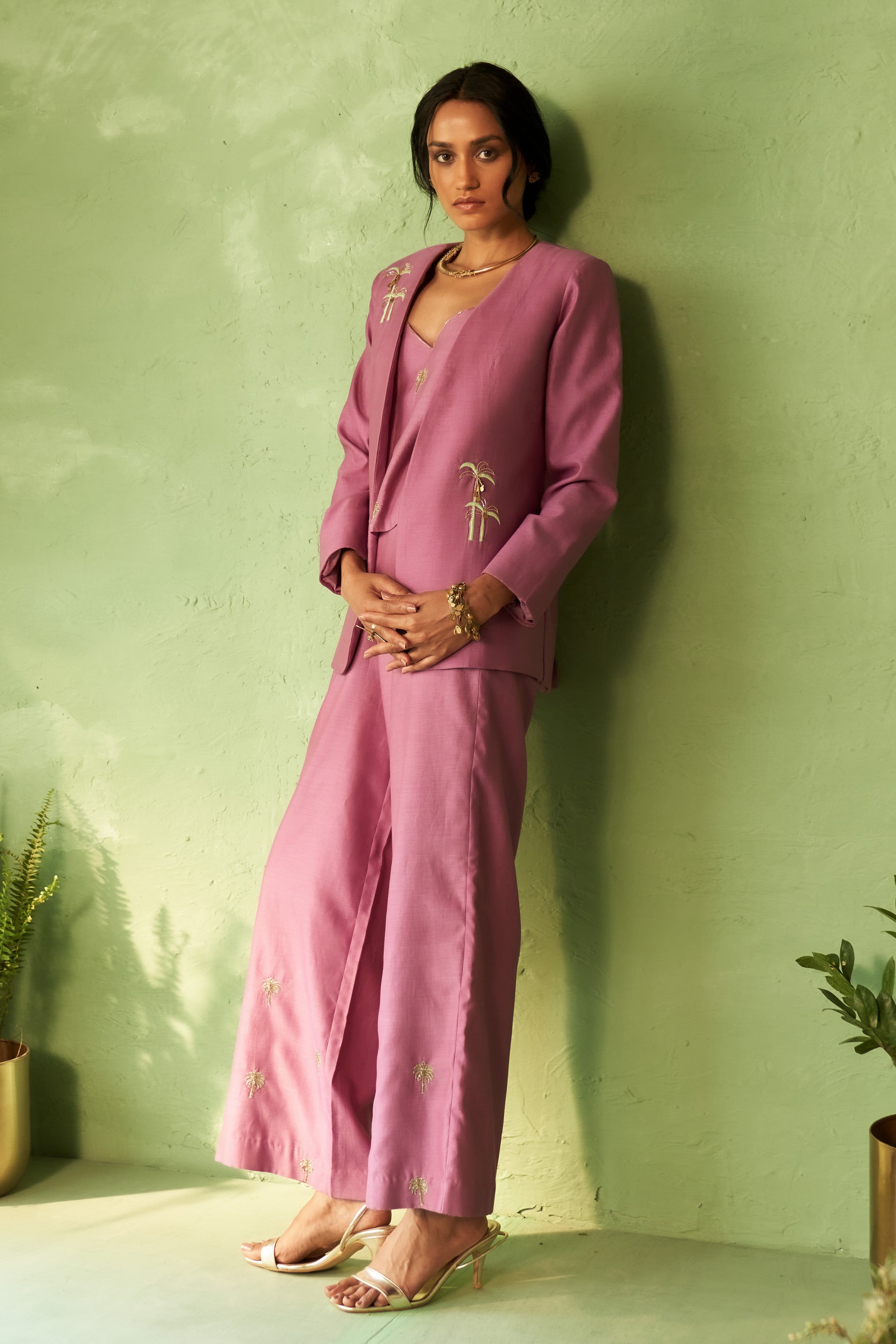 KINAARA LOUNGE JACKET SET