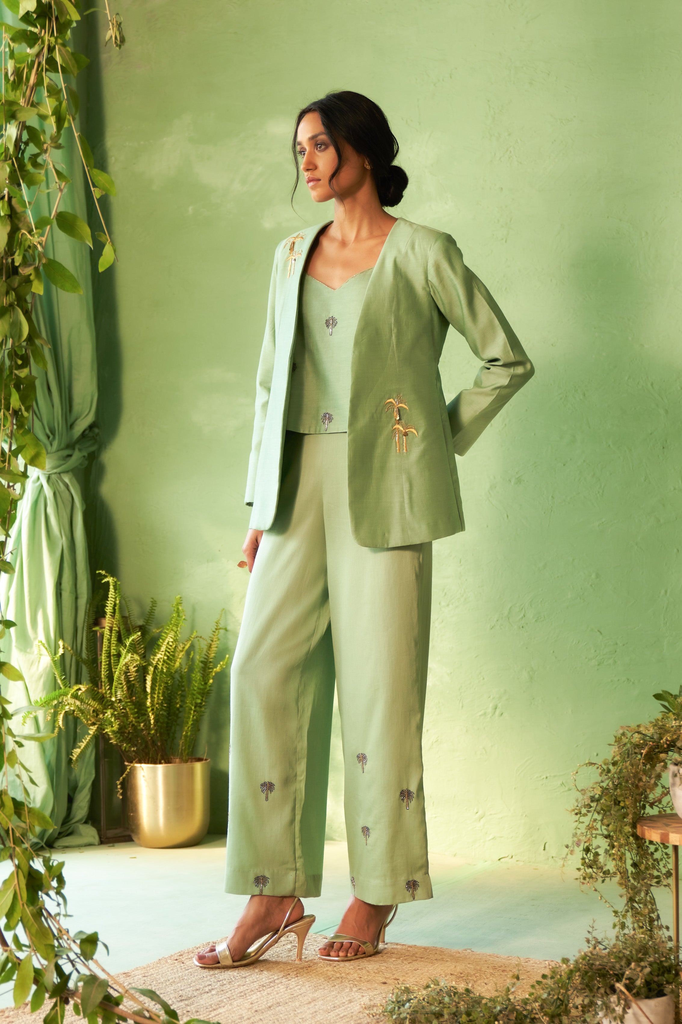 KINAARA JACKET SET