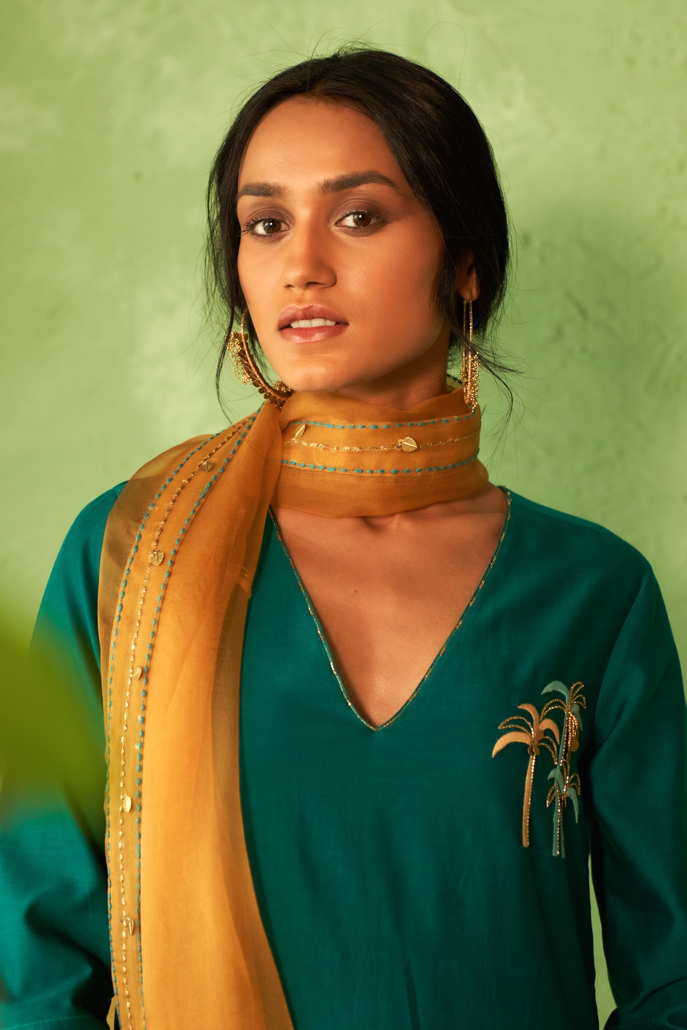 PEACOCK GREEN TUNIC SET