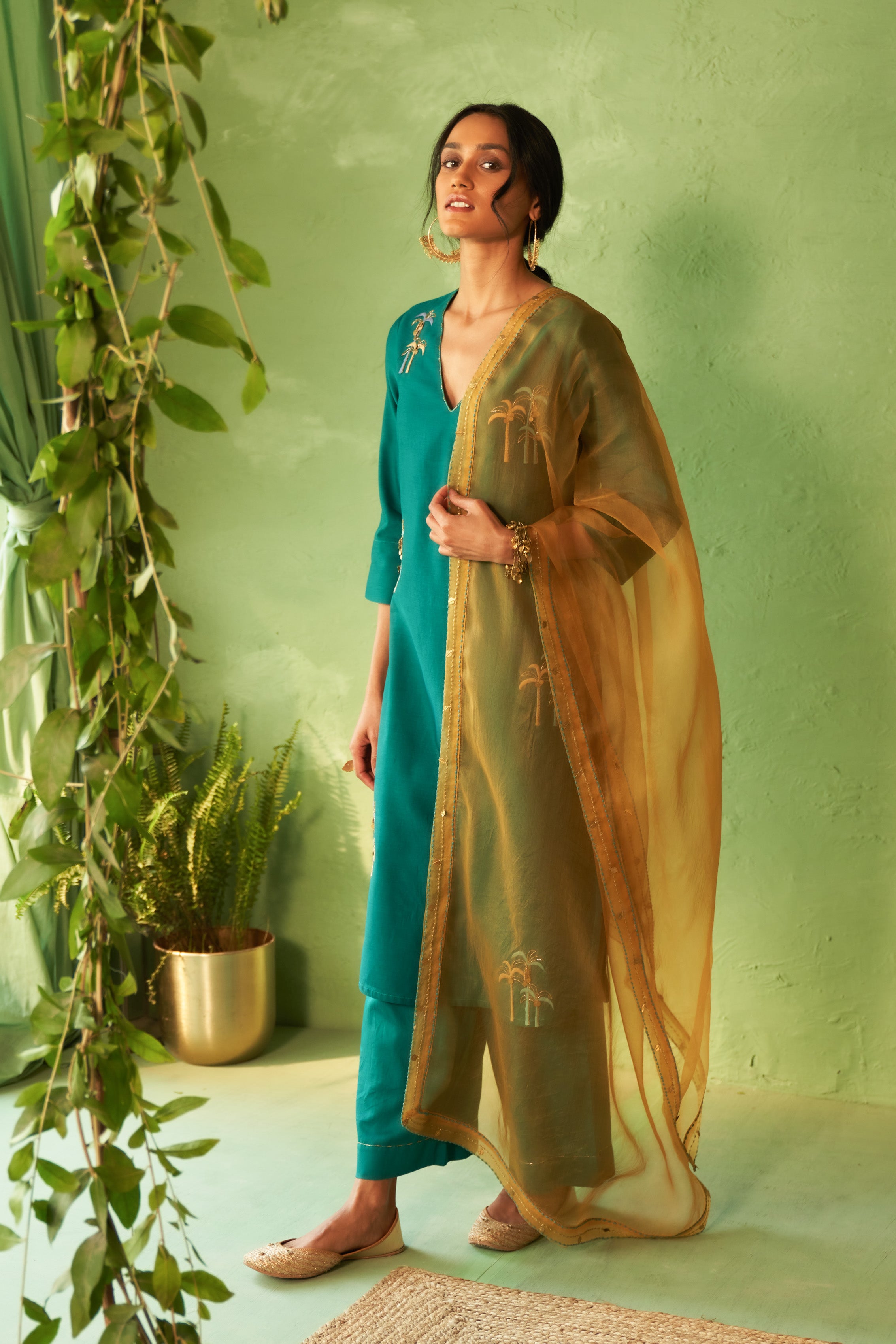 PEACOCK GREEN TUNIC SET
