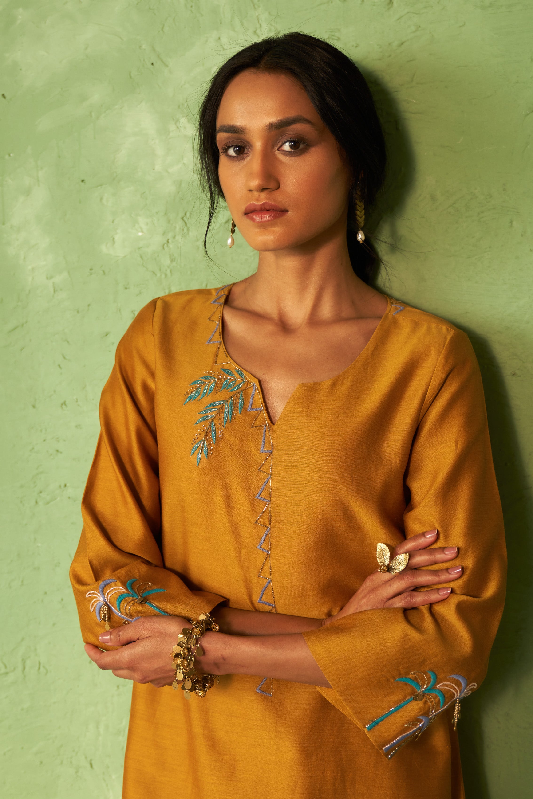 KINAARA SHORT KURTA SET