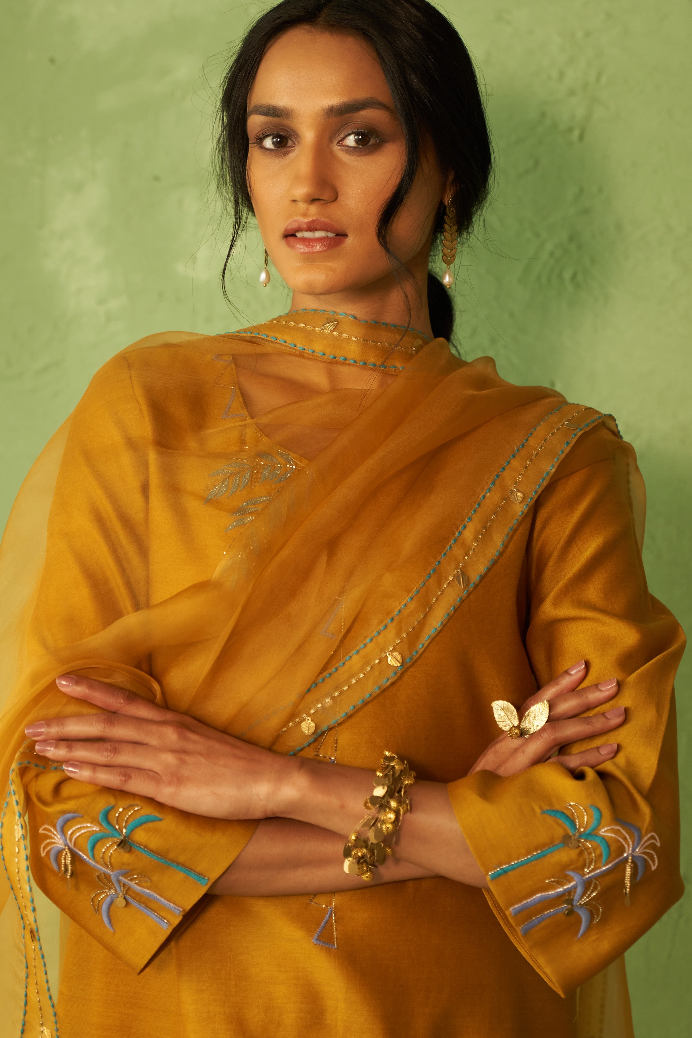 KINAARA SHORT KURTA SET