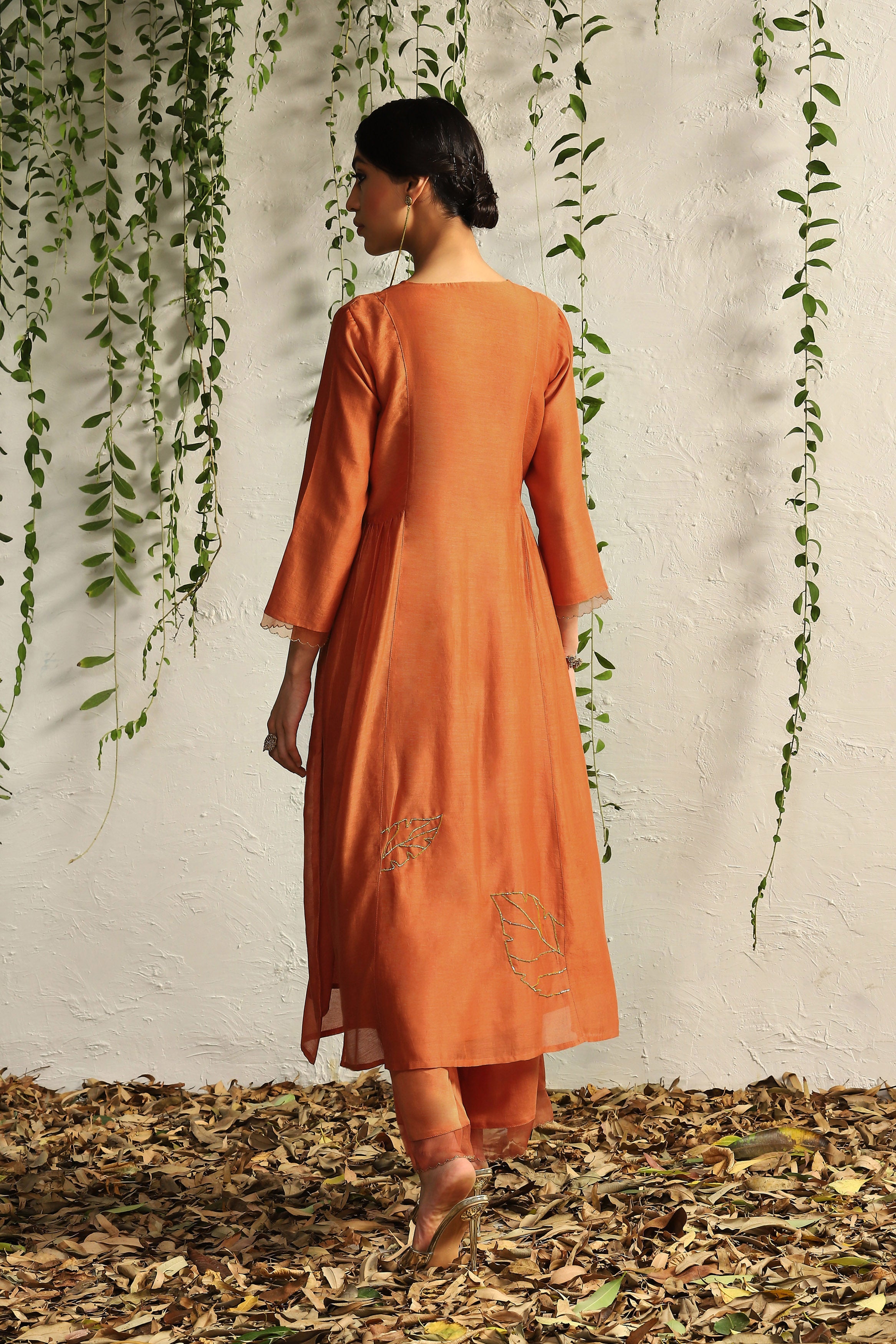 SPICE ORANGE SIDE GATHERED KURTA SET