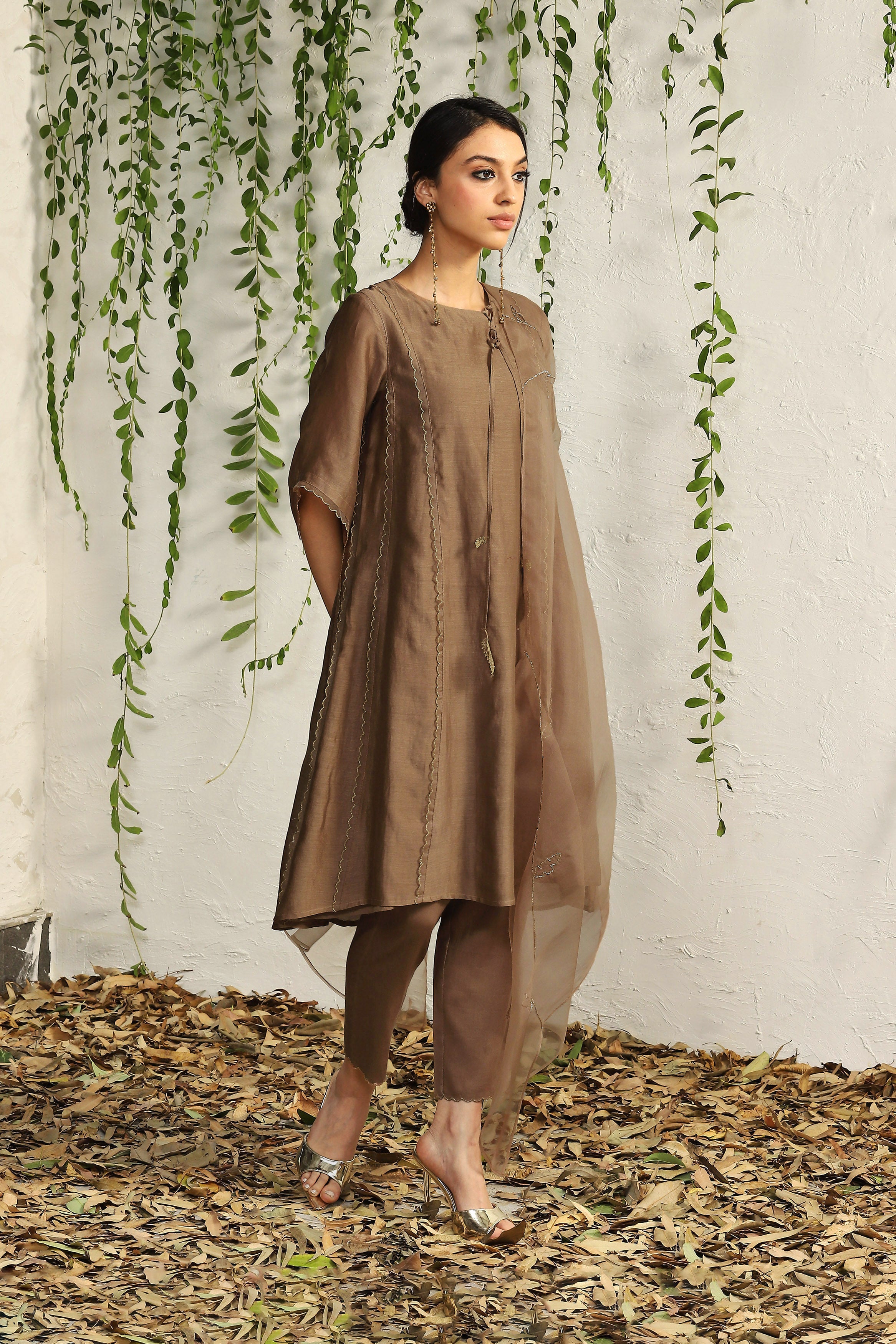 GINGER CHANDERI  TIE-UP KURTA SET