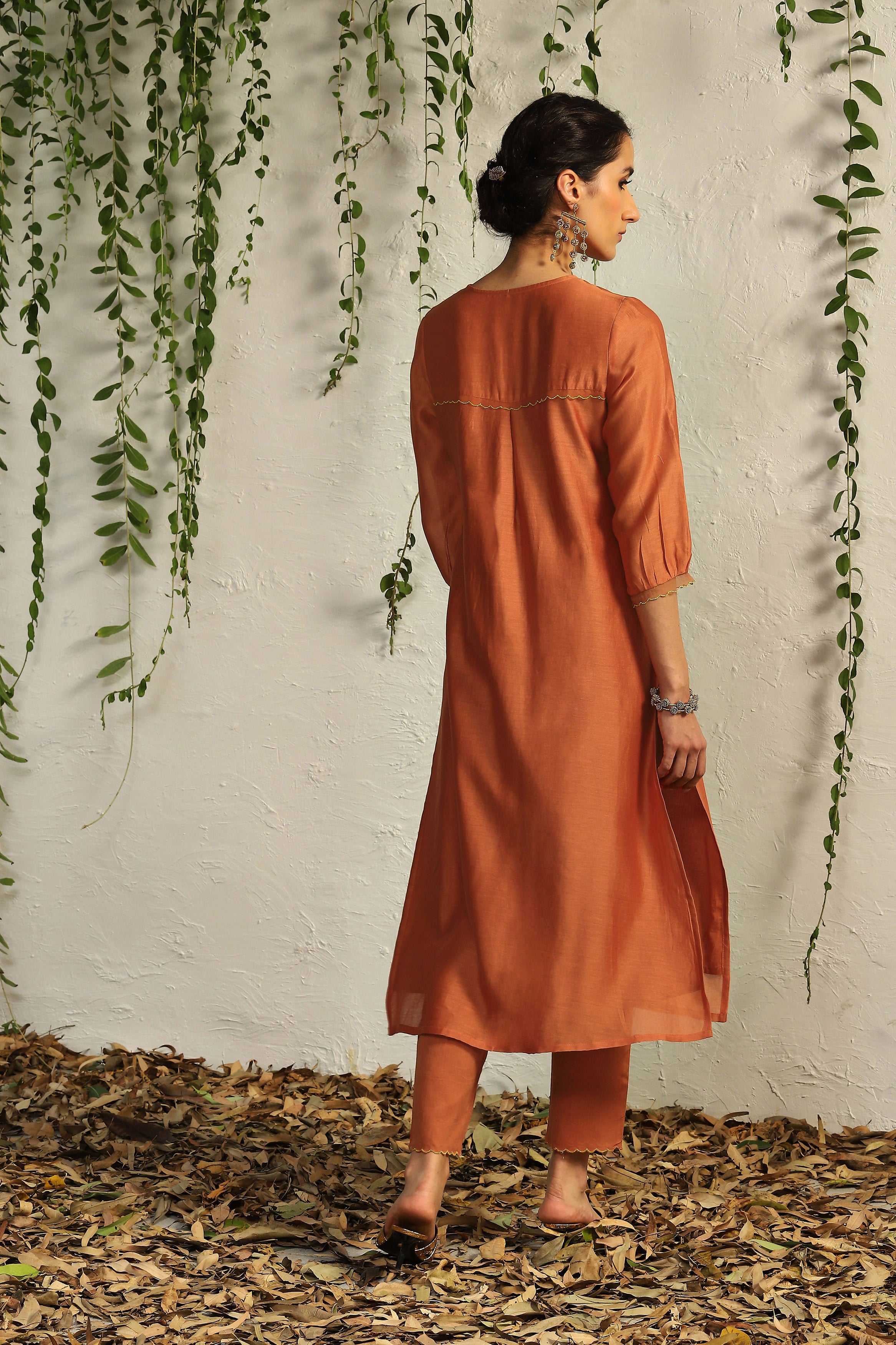 SPICE ORANGE CHANDERI FLOWY KURTA SET