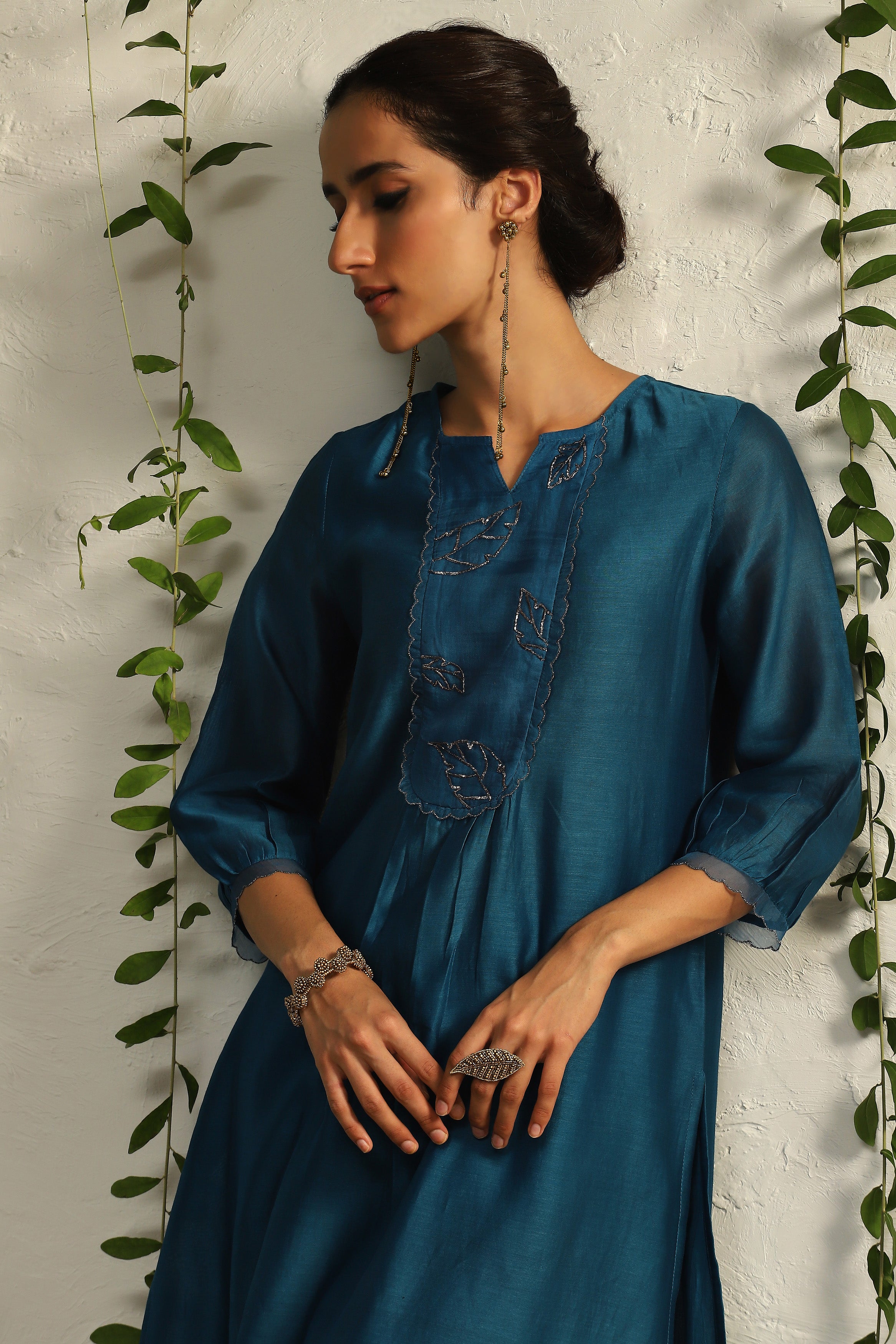 TRUE BLUE CHANDERI FLOWY KURTA SET