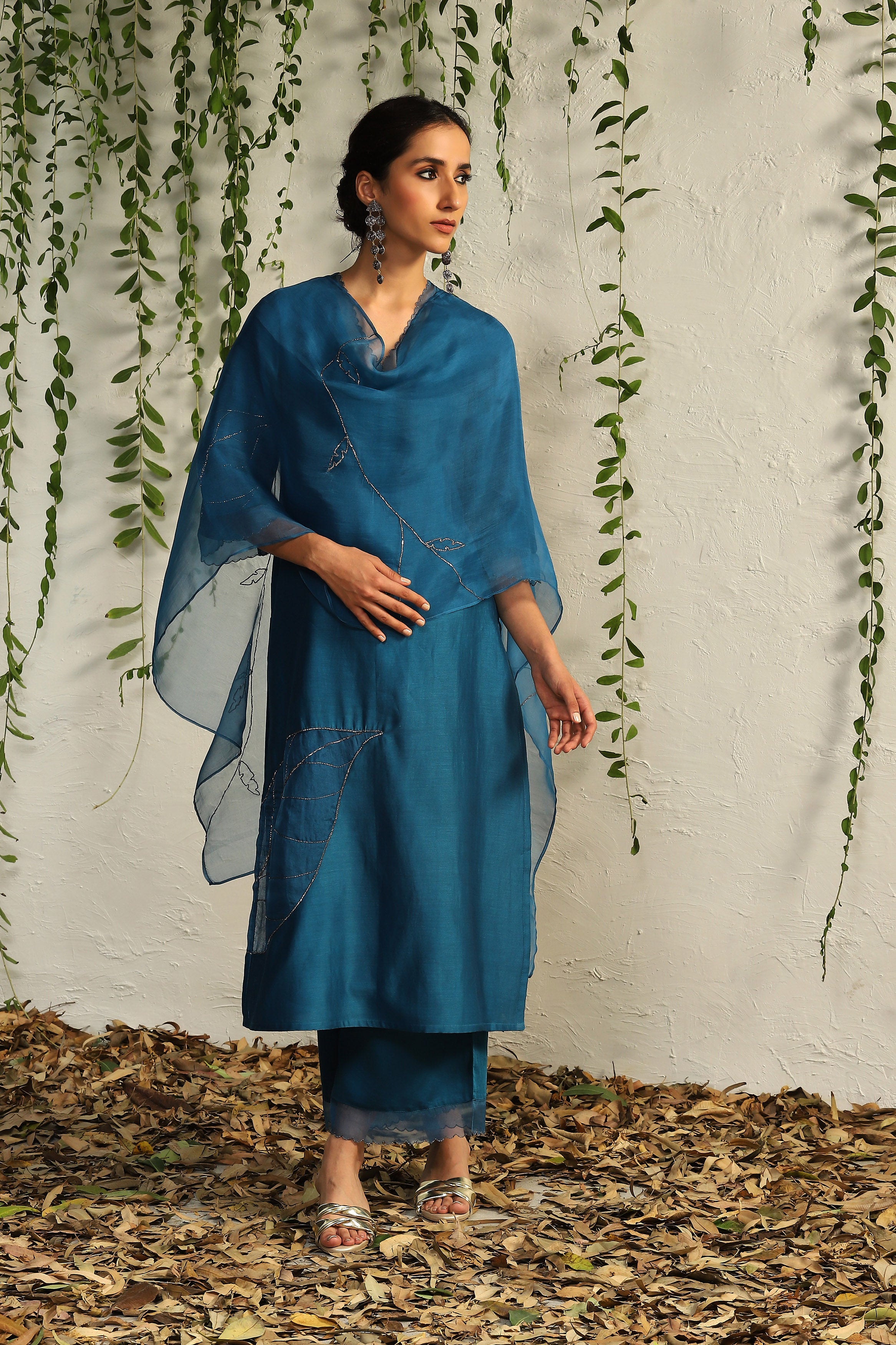 TRUE BLUE CHANDERI STRAIGHT KURTA SET