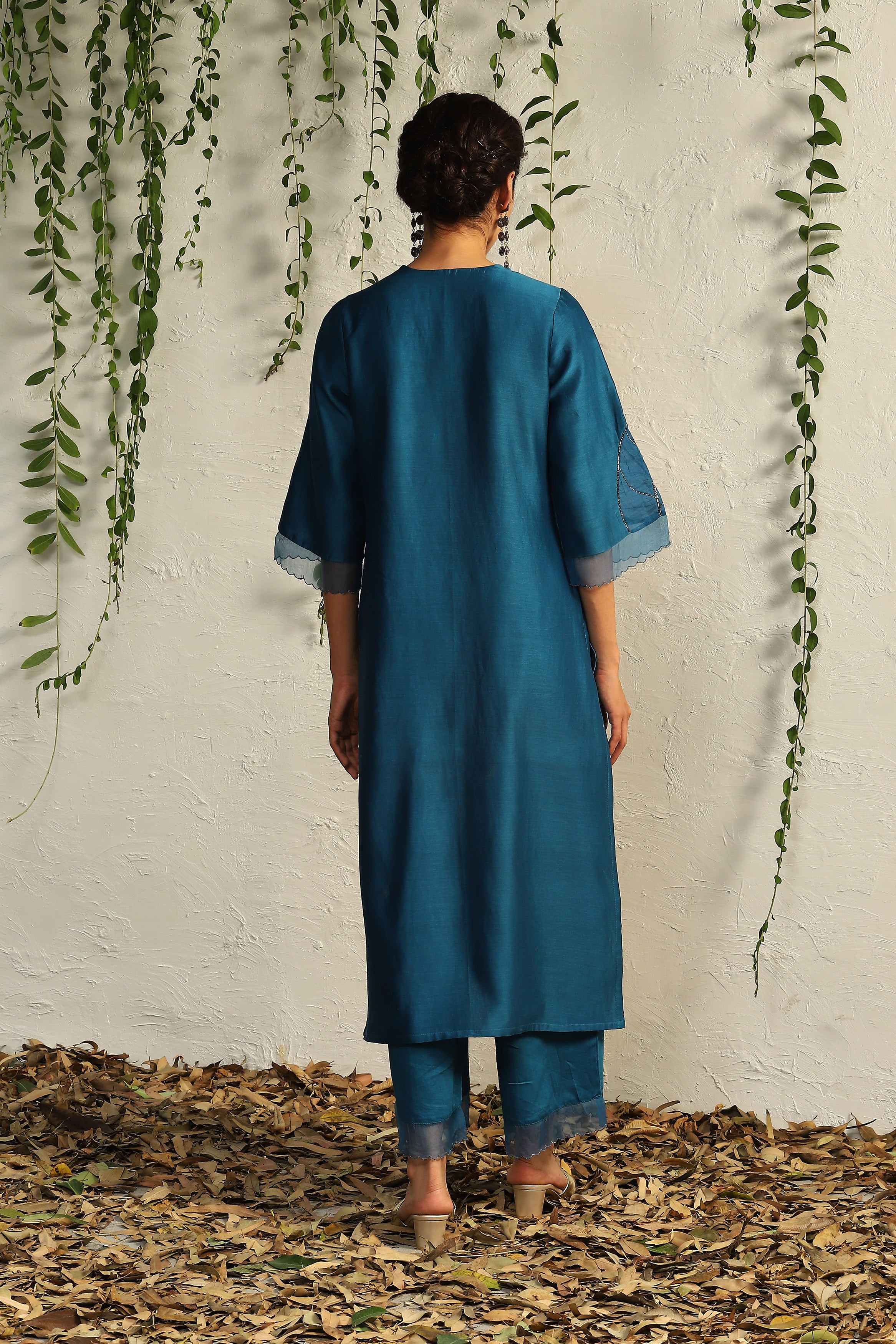 TRUE BLUE CHANDERI STRAIGHT KURTA SET