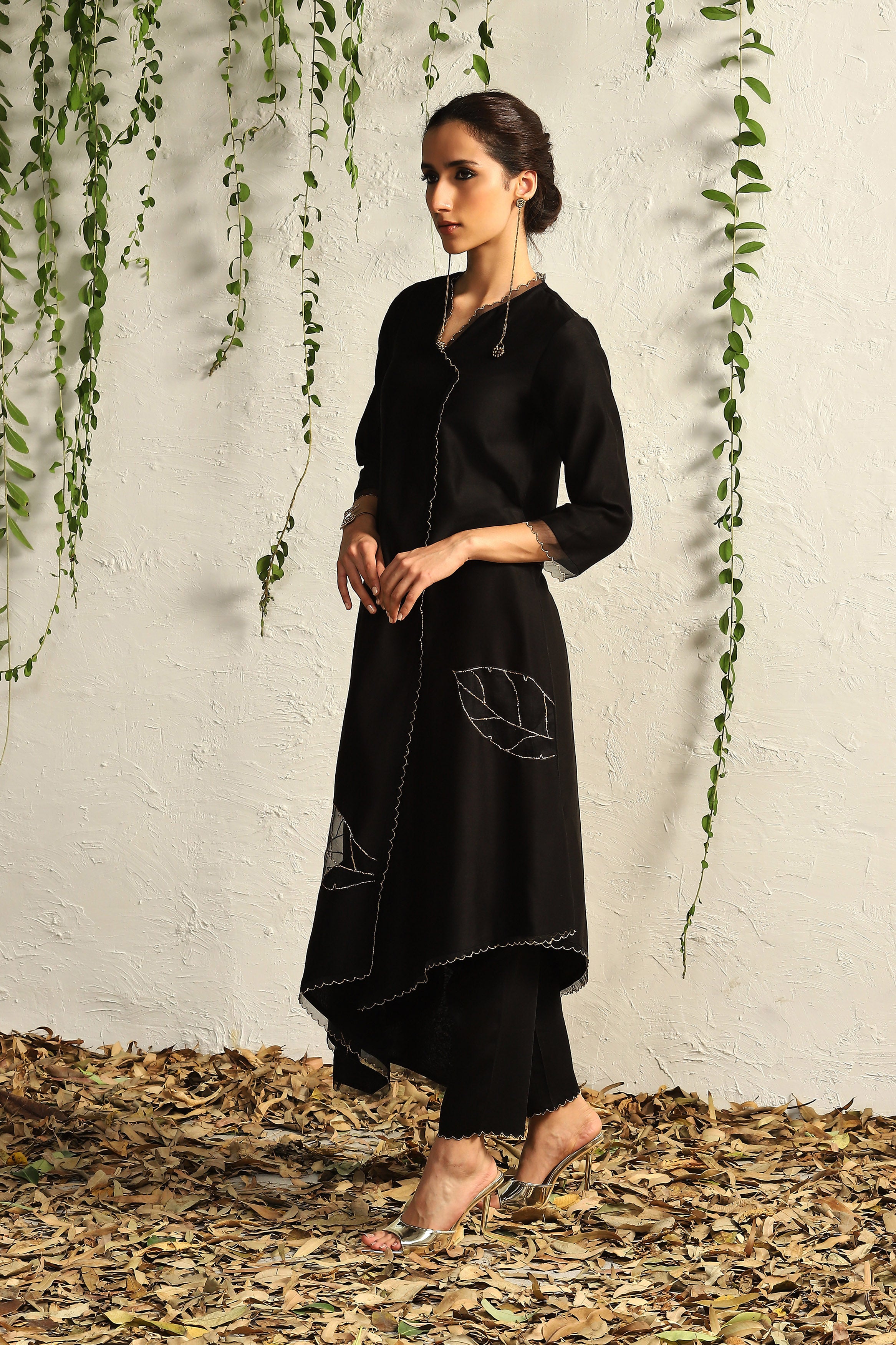 BLACK CHANDERI ASYMMETRICAL KURTA SET