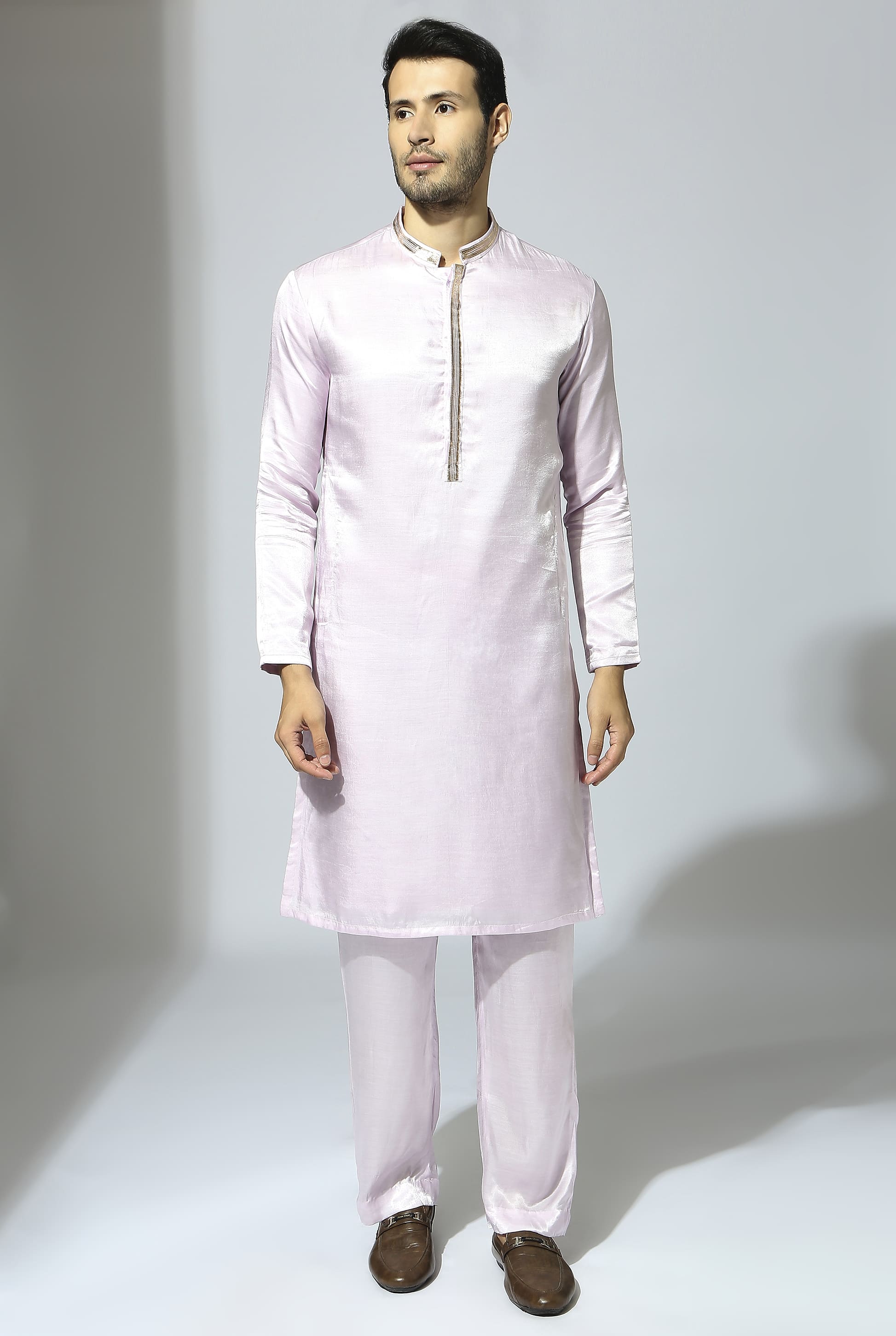 LILAC EMBROIDERED KURTA SET WITH BLUE DUPATTA